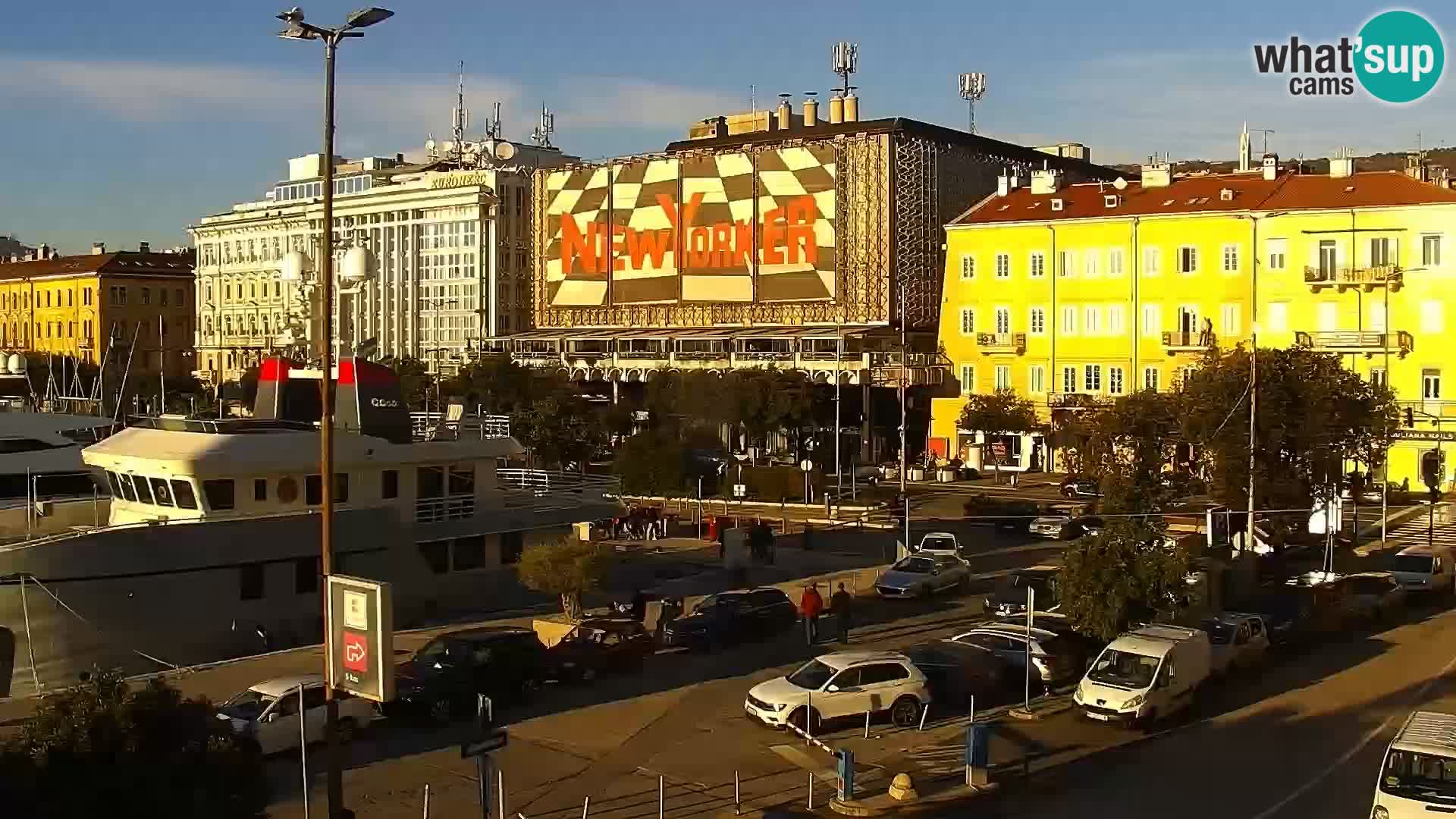 Riva i Marina u Rijeci – Web kamera uživo u Hrvatskoj