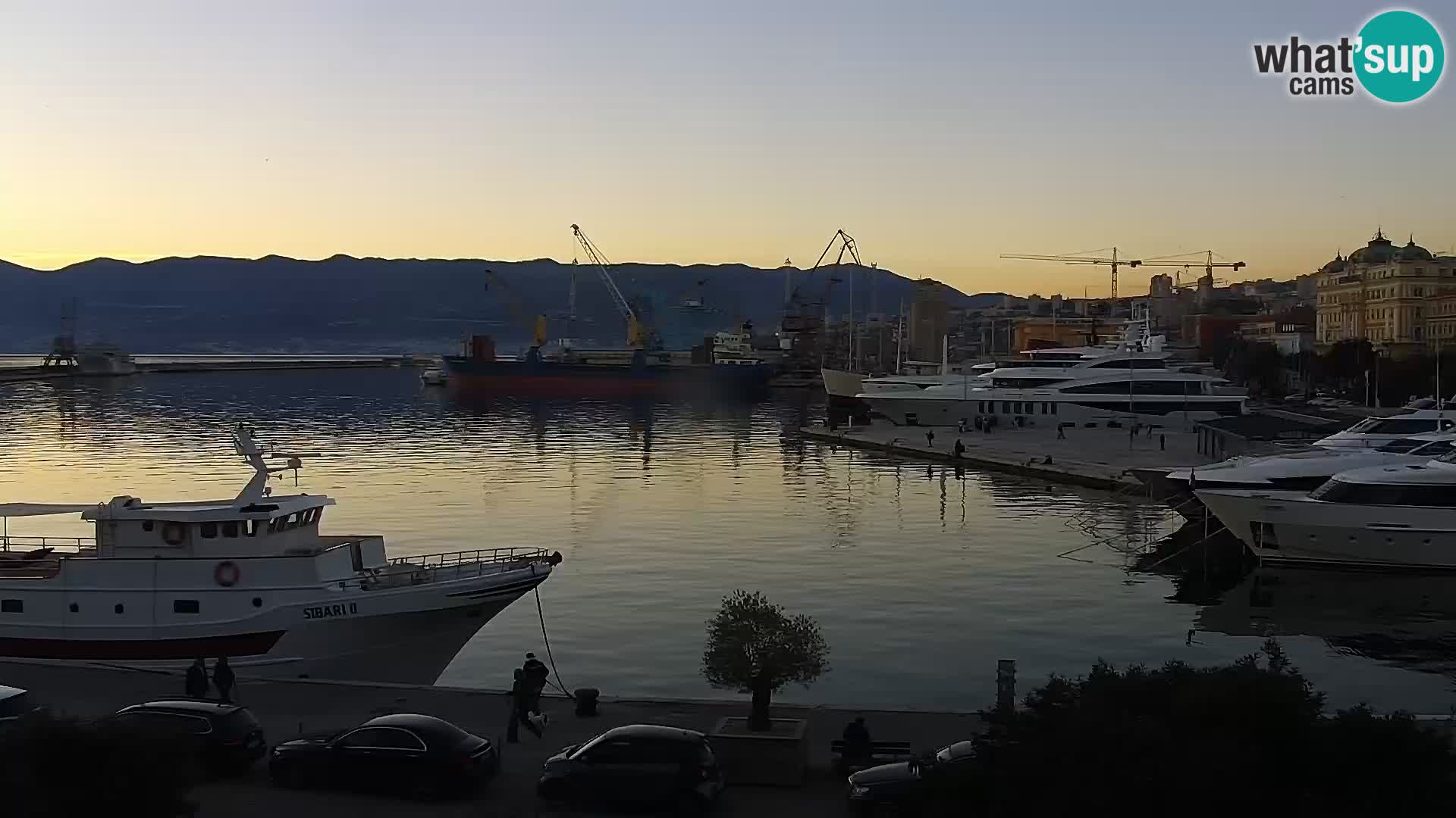 La Riva e la Marina a Rijeka (Fiume) – Live Webcam Croazia