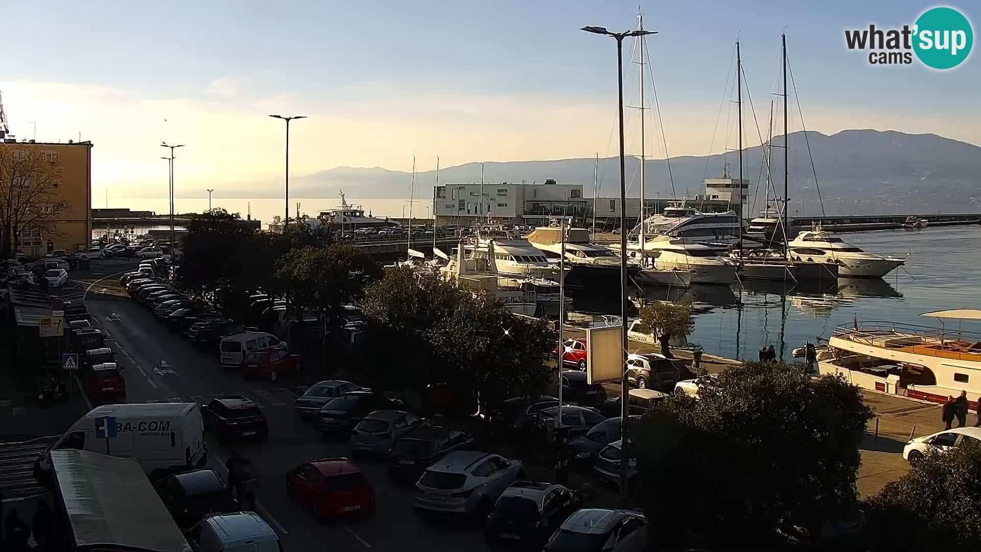 La Riva y Marina en Rijeka – Webcam en vivo Croacia