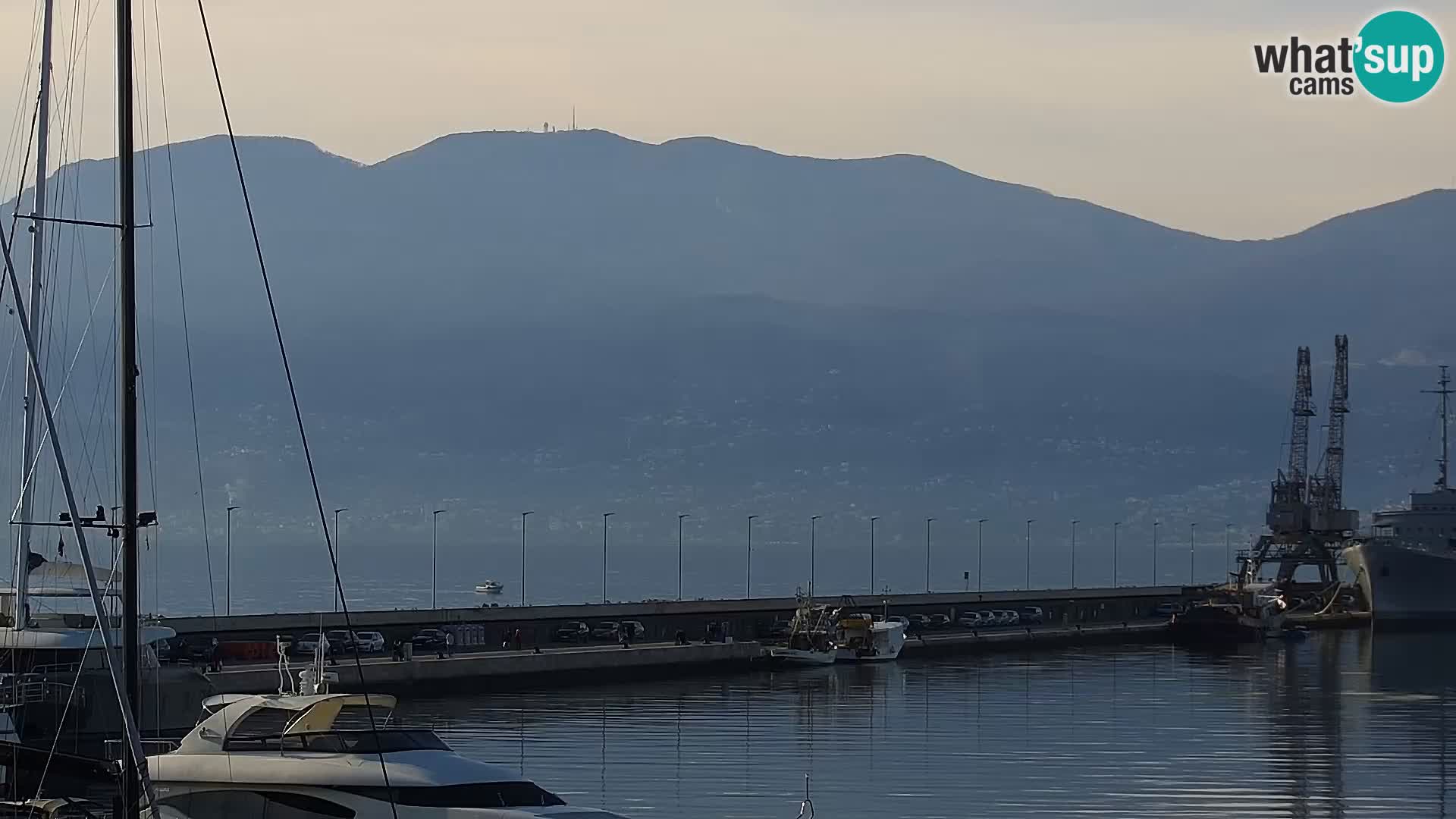 La Riva e la Marina a Rijeka (Fiume) – Live Webcam Croazia