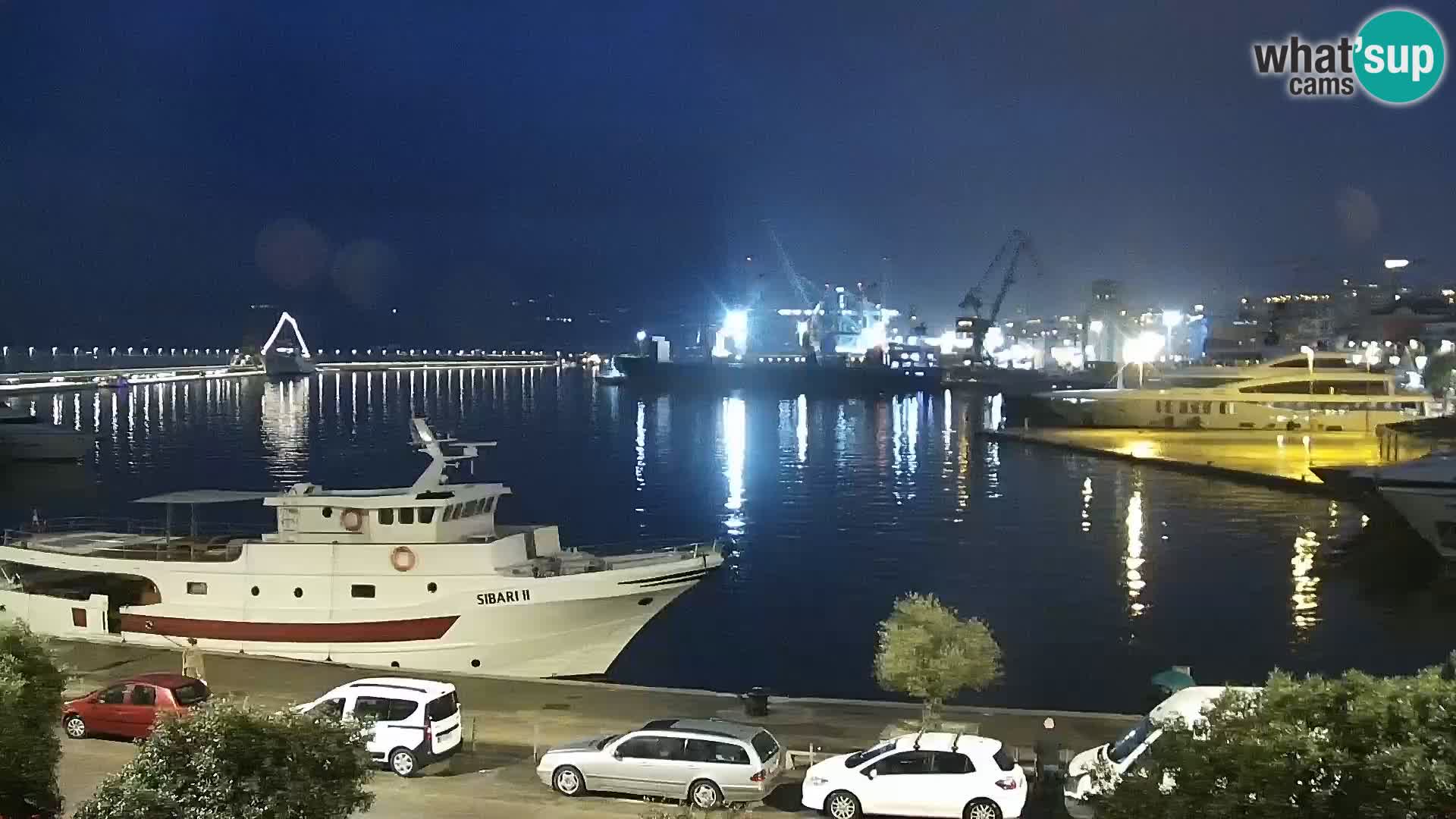 Riva i Marina u Rijeci – Web kamera uživo u Hrvatskoj