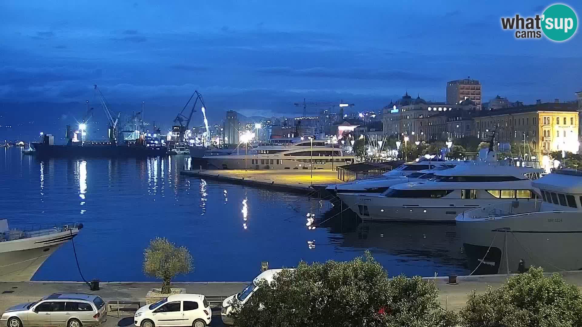 La Riva y Marina en Rijeka – Webcam en vivo Croacia