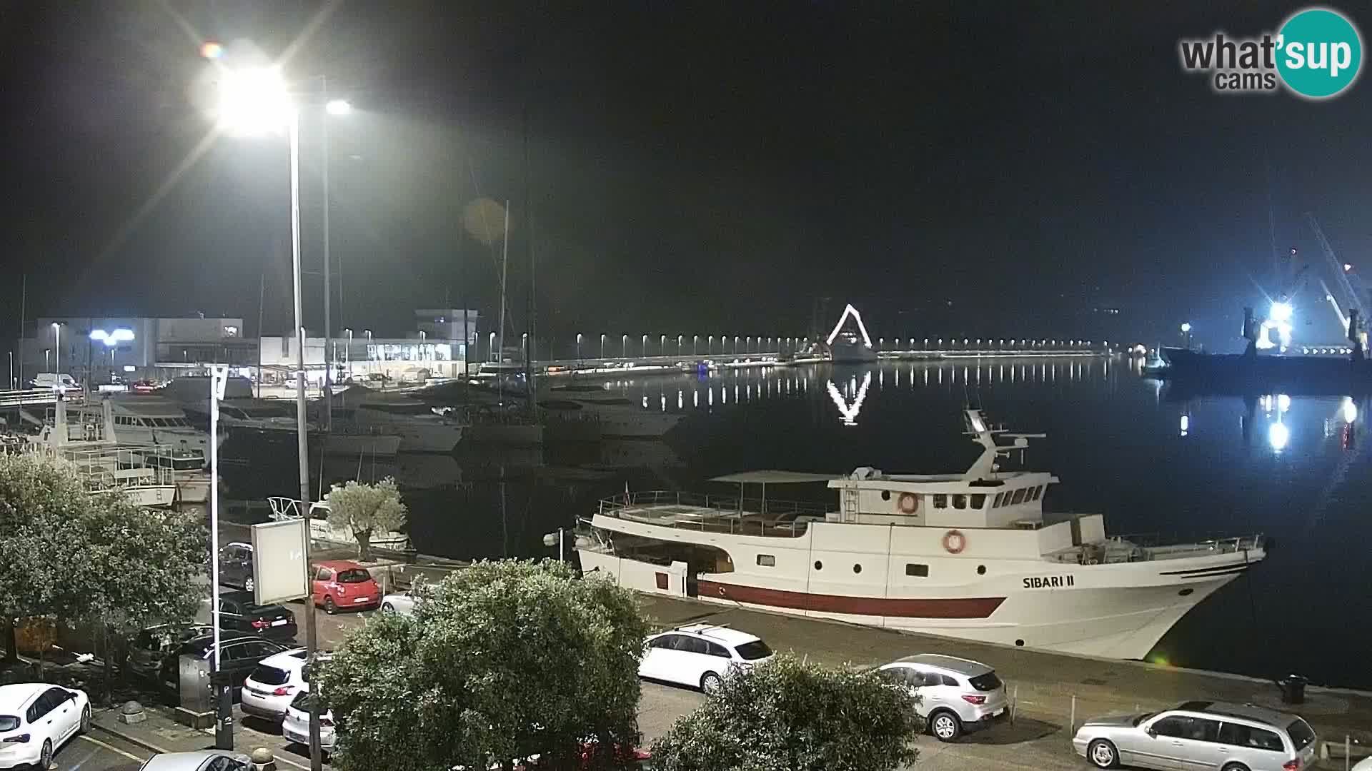 Riva i Marina u Rijeci – Web kamera uživo u Hrvatskoj