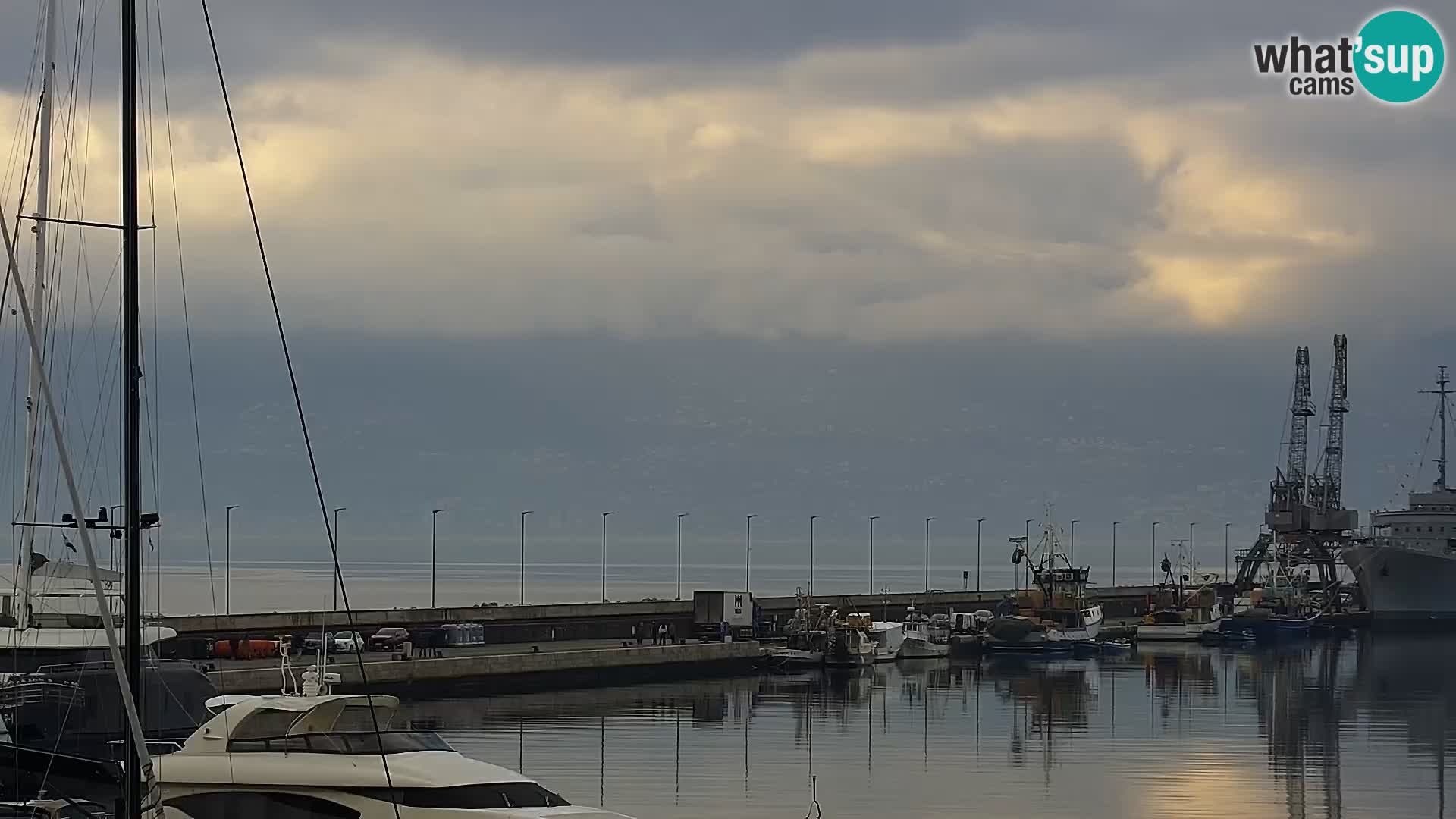 Die Riva und Marina in Rijeka – Live Webcam Kroatien