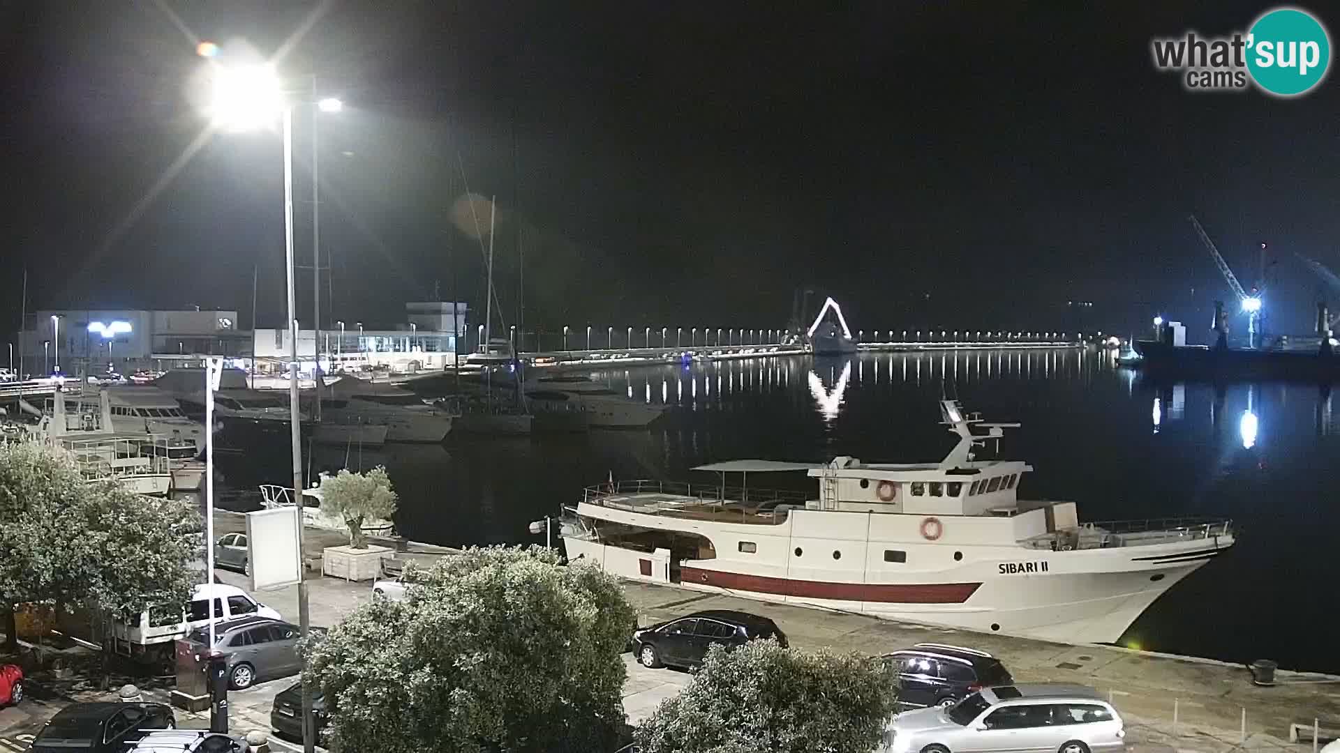 Riva i Marina u Rijeci – Web kamera uživo u Hrvatskoj