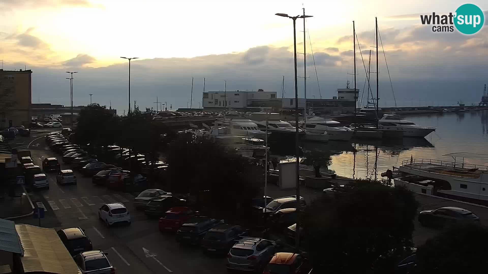 La Riva y Marina en Rijeka – Webcam en vivo Croacia