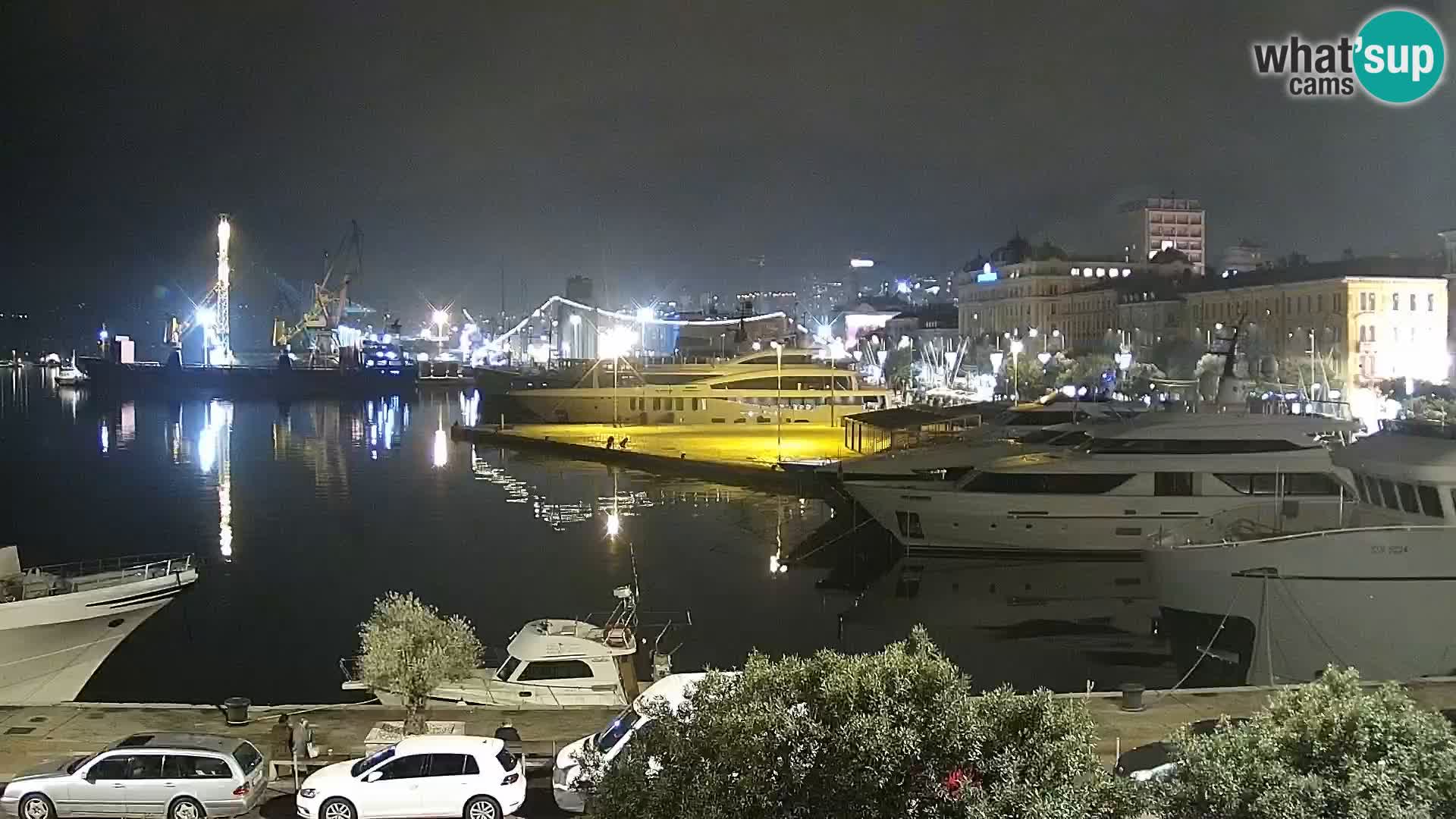 Riva in Marina v Reki – Spletna kamera v živo Hrvaška