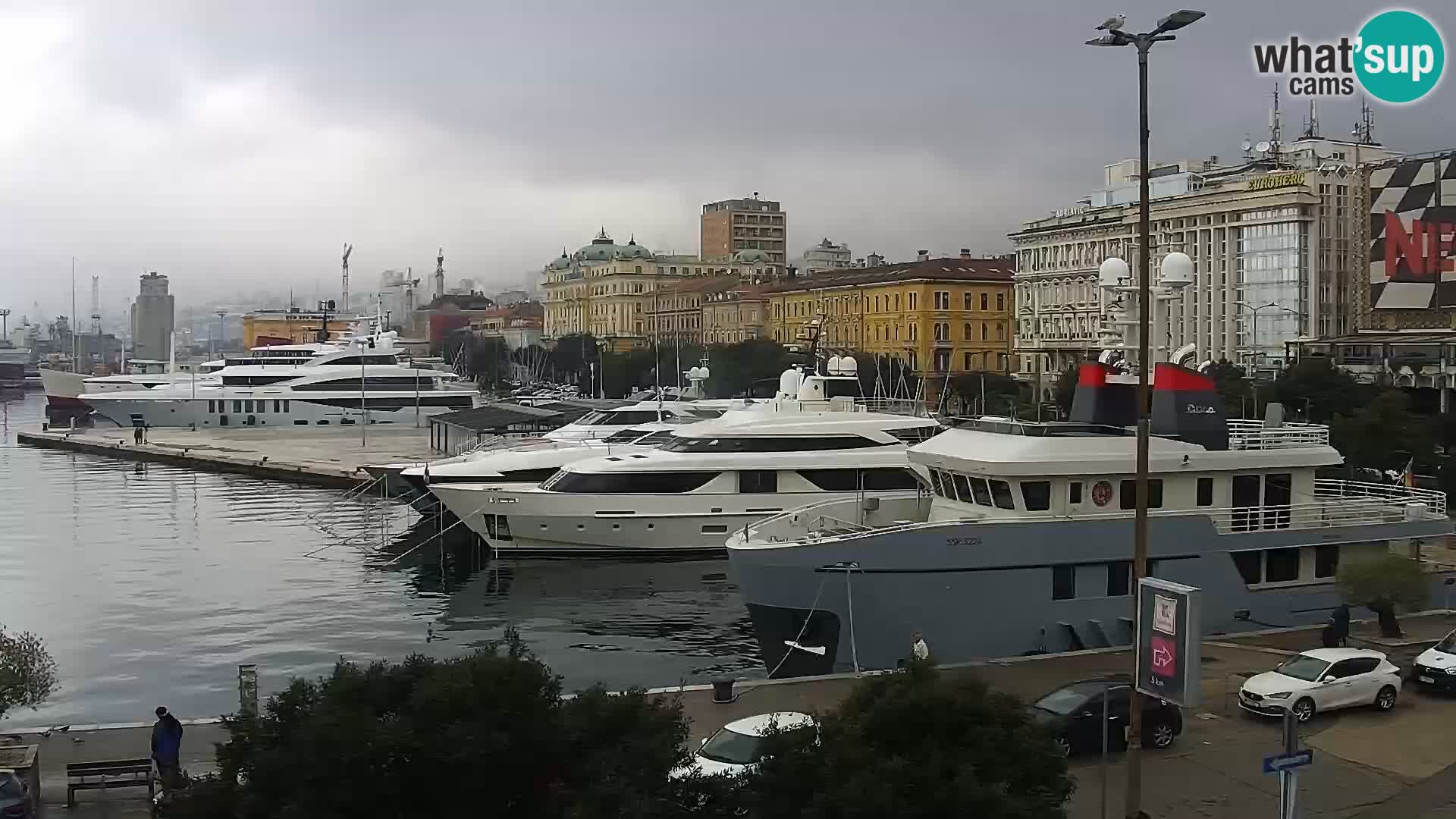 La Riva et Marina à Rijeka – Live Webcam Croatie