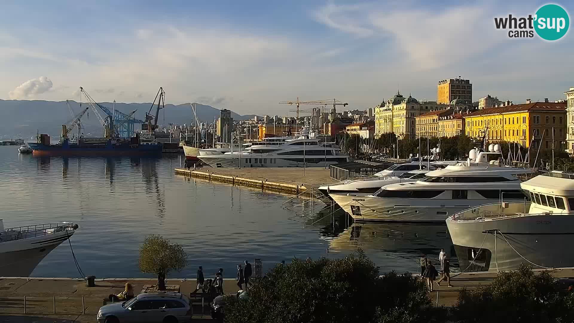 La Riva et Marina à Rijeka – Live Webcam Croatie