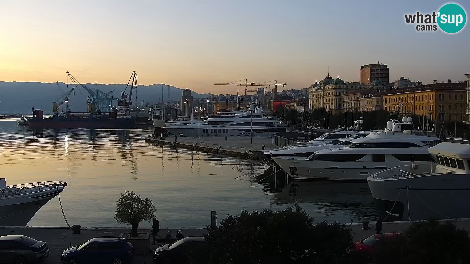 Die Riva und Marina in Rijeka – Live Webcam Kroatien