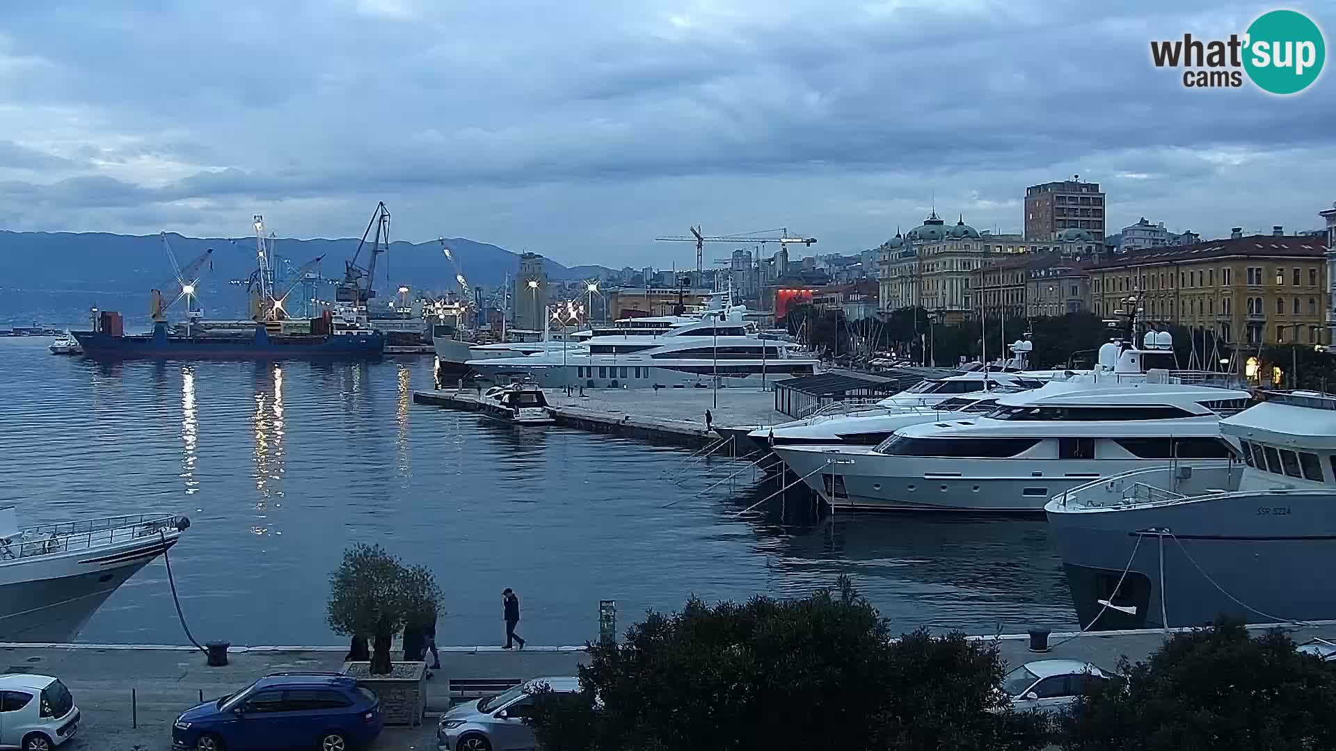 La Riva et Marina à Rijeka – Live Webcam Croatie