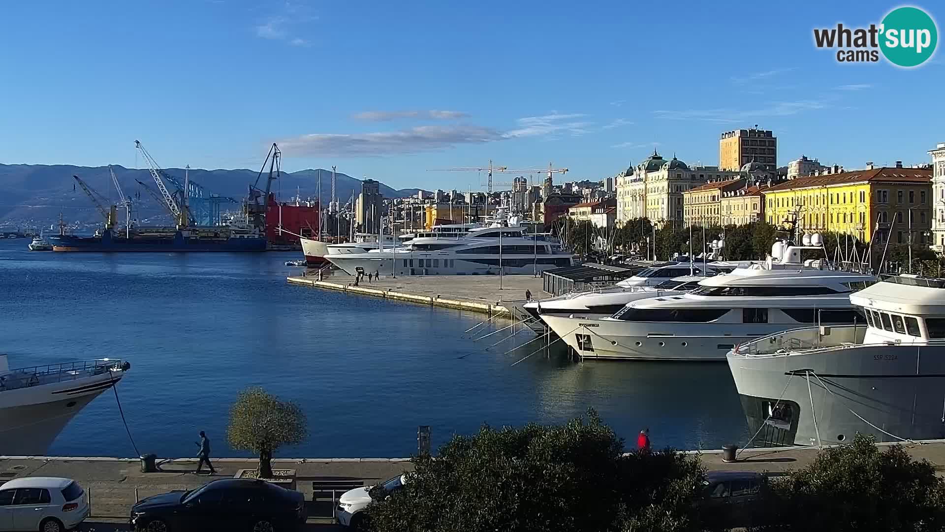La Riva y Marina en Rijeka – Webcam en vivo Croacia