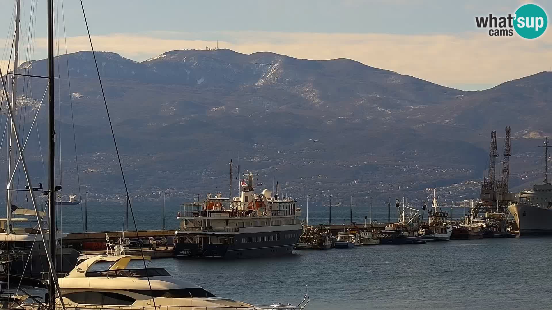 La Riva e la Marina a Rijeka (Fiume) – Live Webcam Croazia