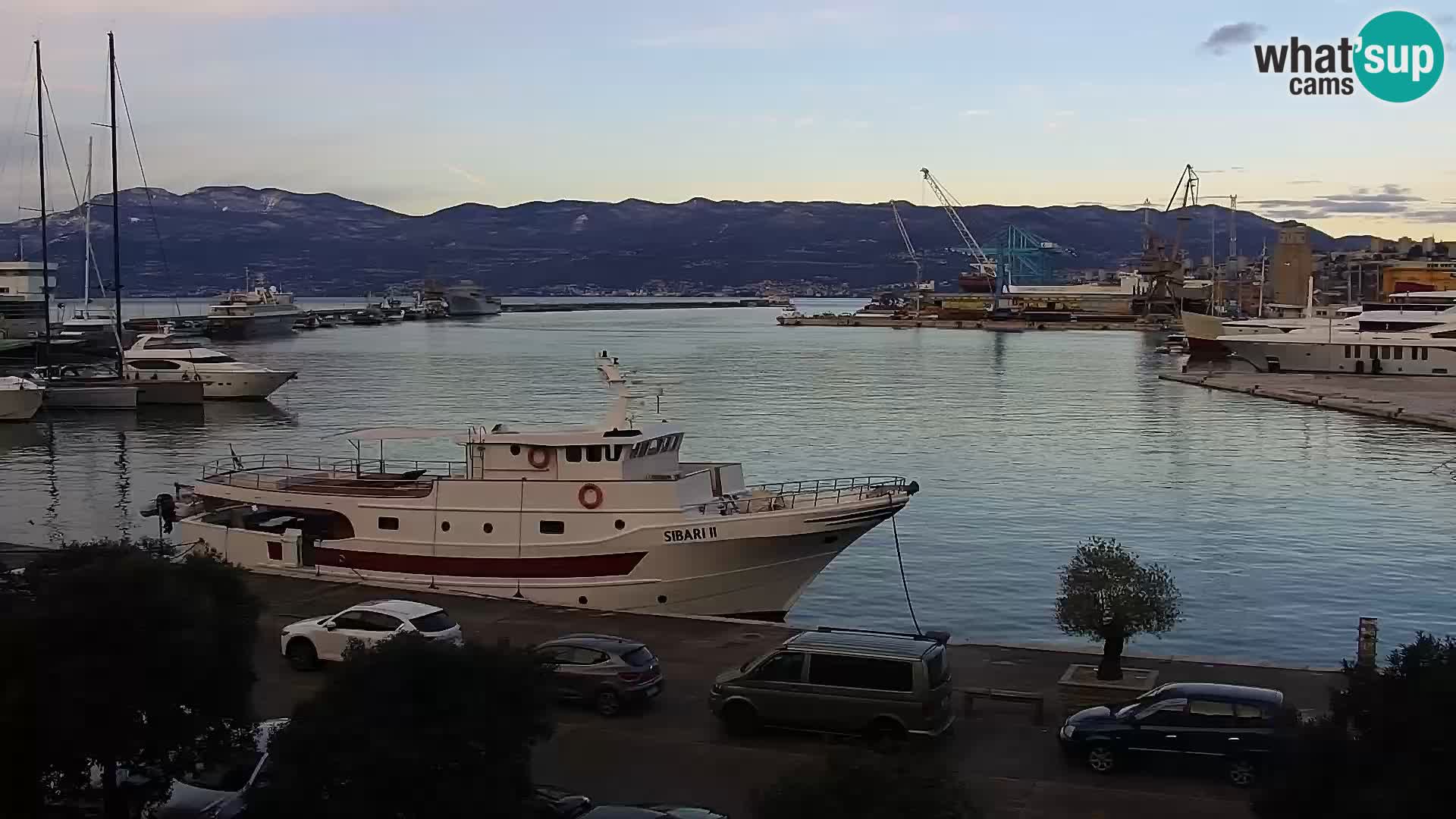 La Riva et Marina à Rijeka – Live Webcam Croatie