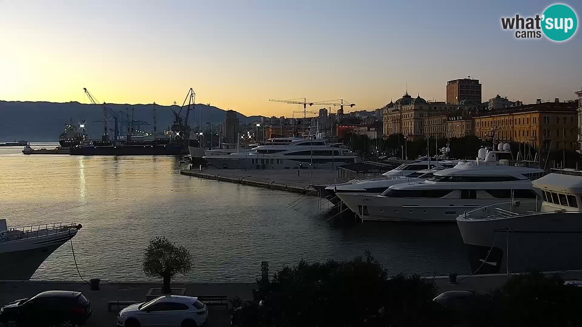 La Riva et Marina à Rijeka – Live Webcam Croatie