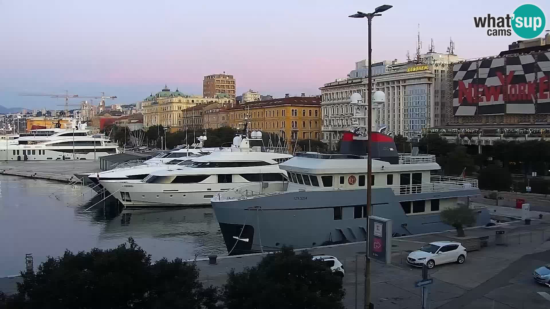 La Riva et Marina à Rijeka – Live Webcam Croatie