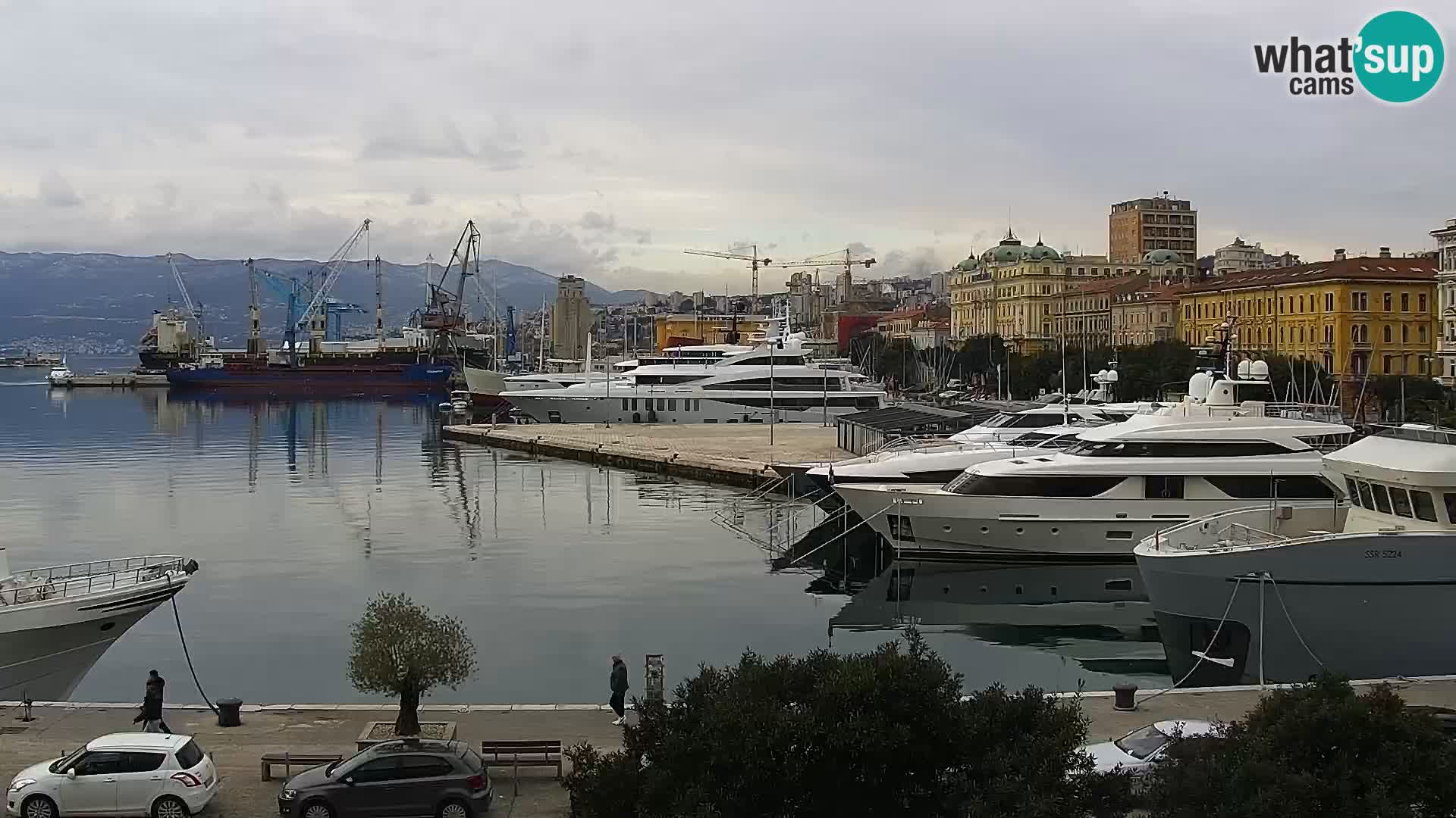 La Riva e la Marina a Rijeka (Fiume) – Live Webcam Croazia