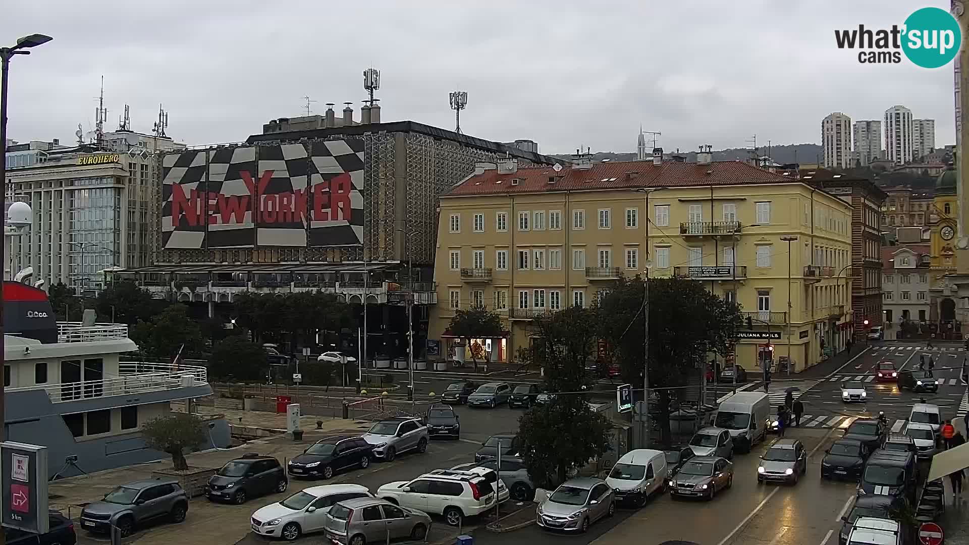 Riva i Marina u Rijeci – Web kamera uživo u Hrvatskoj