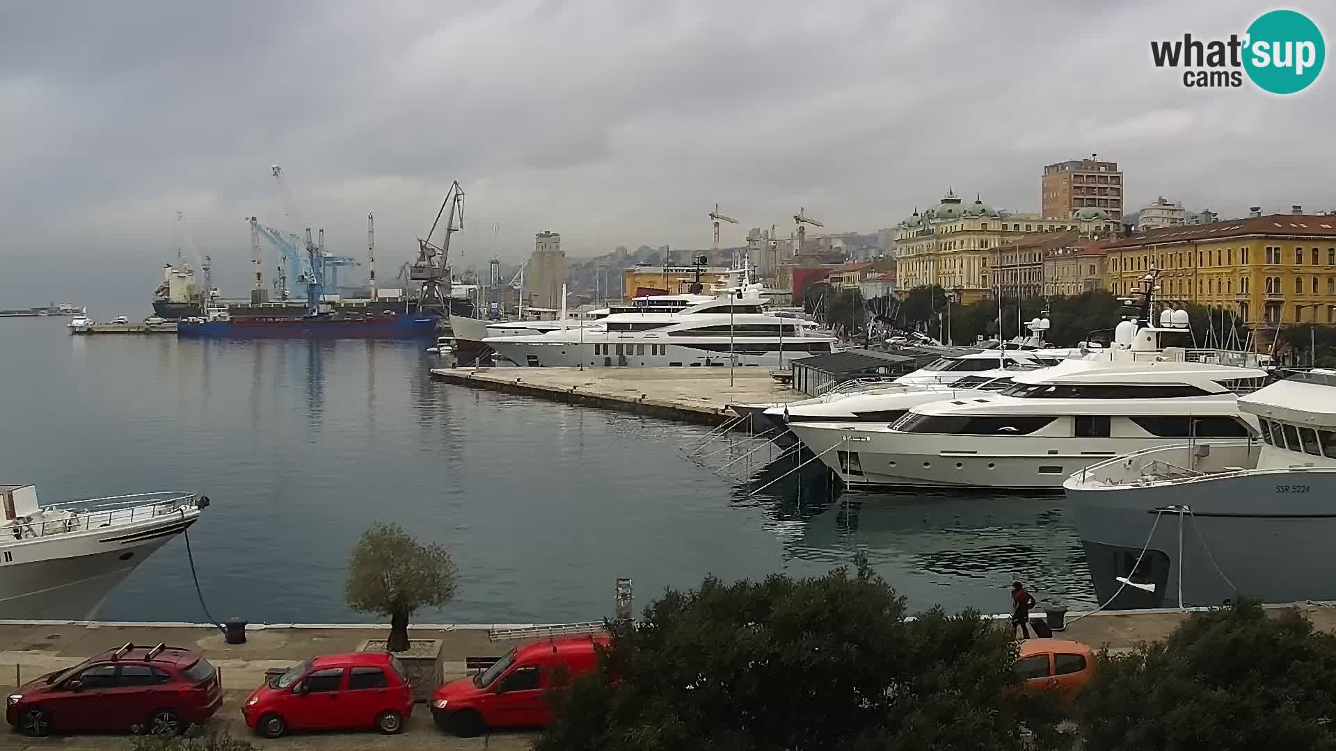 La Riva y Marina en Rijeka – Webcam en vivo Croacia