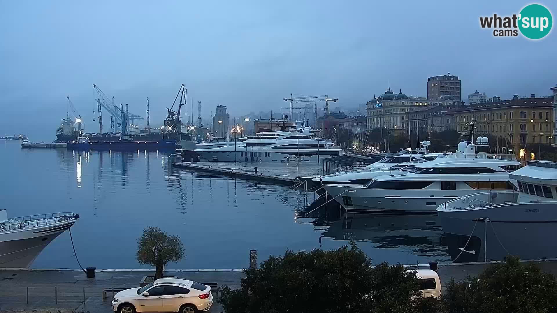 La Riva e la Marina a Rijeka (Fiume) – Live Webcam Croazia