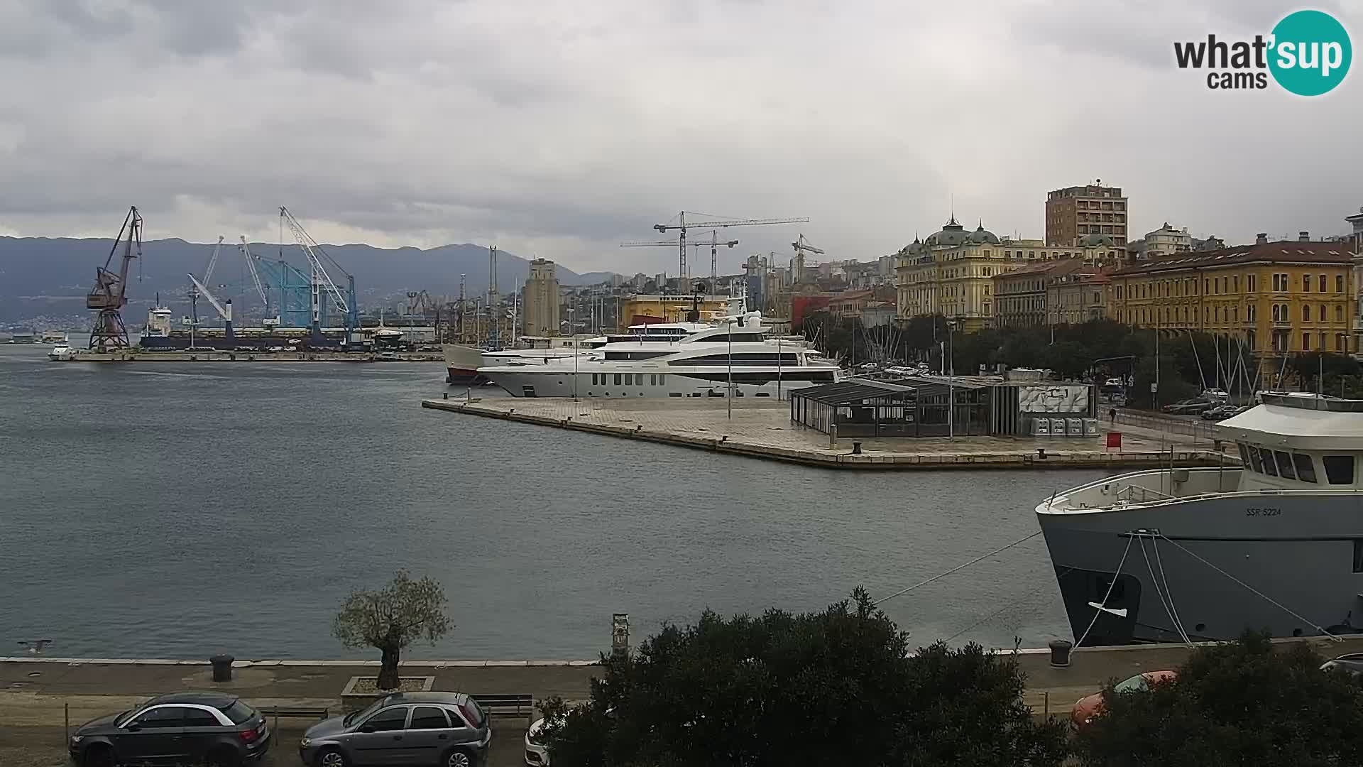 La Riva et Marina à Rijeka – Live Webcam Croatie