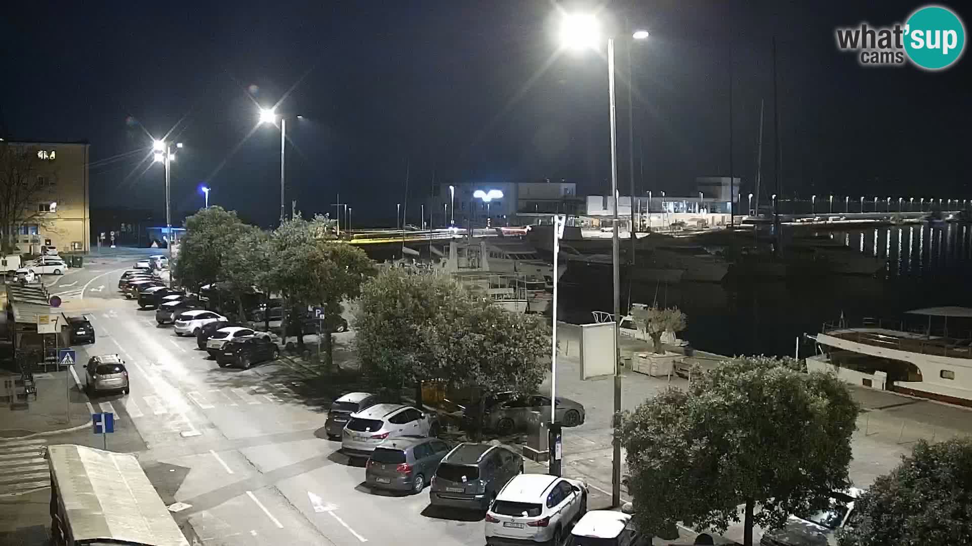 Riva in Marina v Reki – Spletna kamera v živo Hrvaška