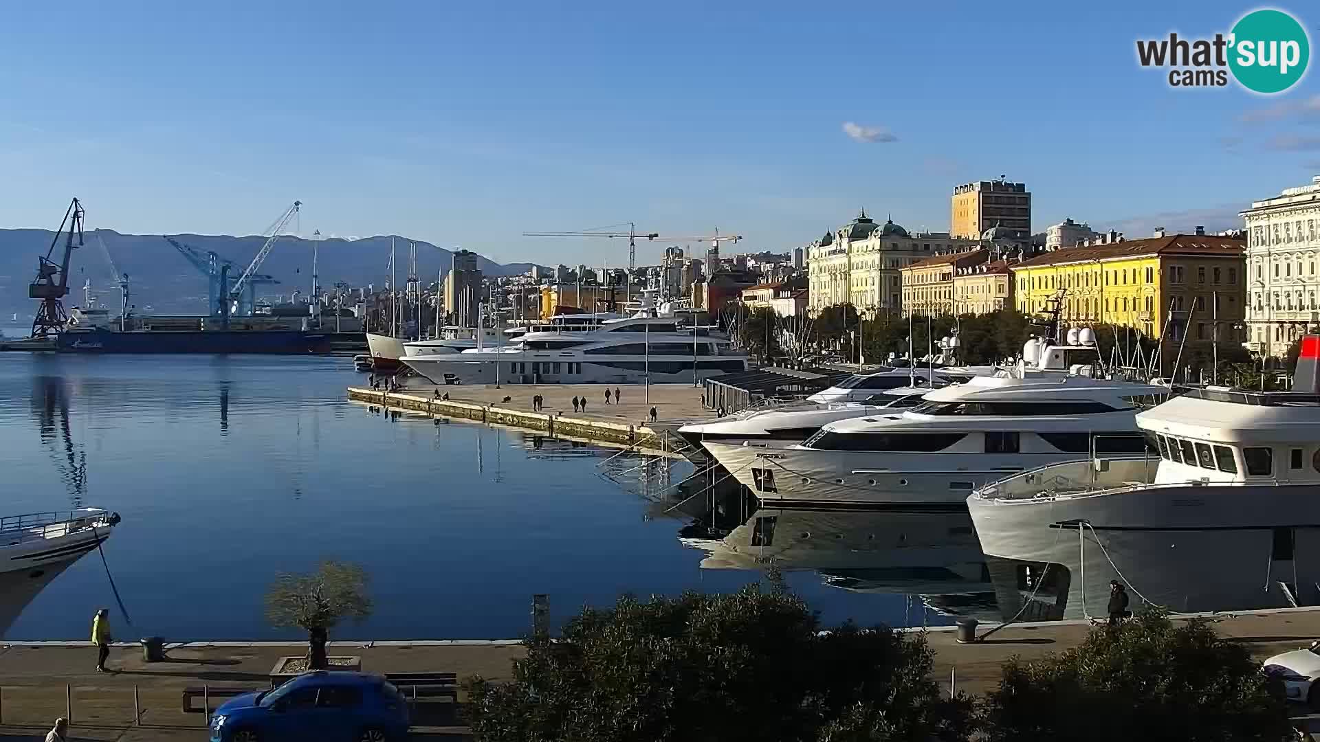 Riva i Marina u Rijeci – Web kamera uživo u Hrvatskoj