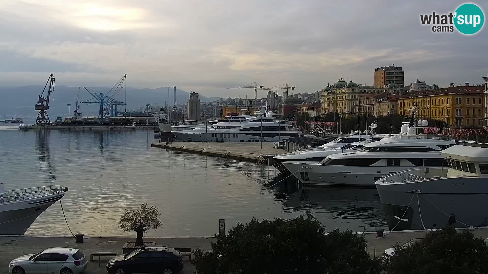 La Riva e la Marina a Rijeka (Fiume) – Live Webcam Croazia