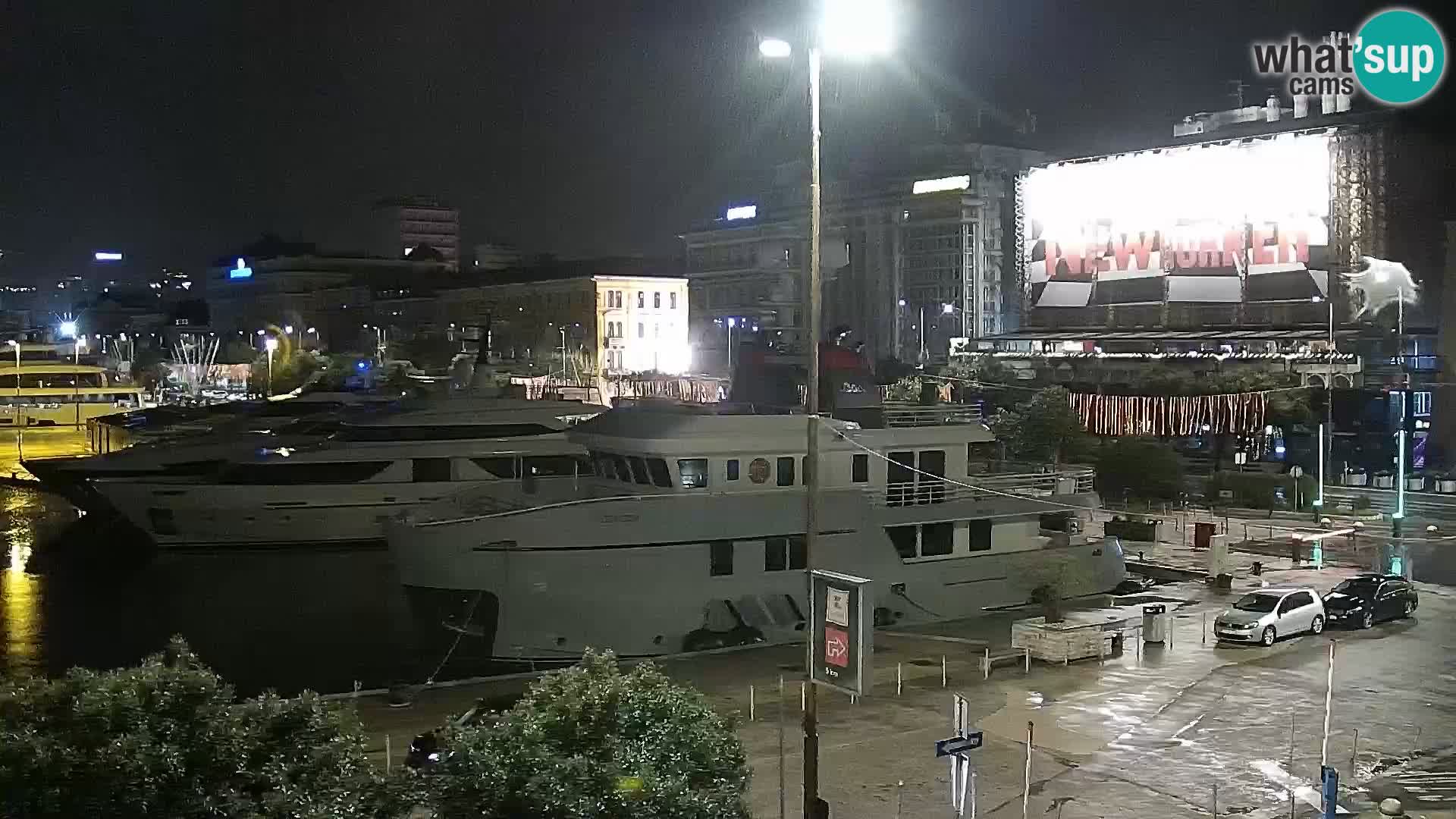 Riva in Marina v Reki – Spletna kamera v živo Hrvaška