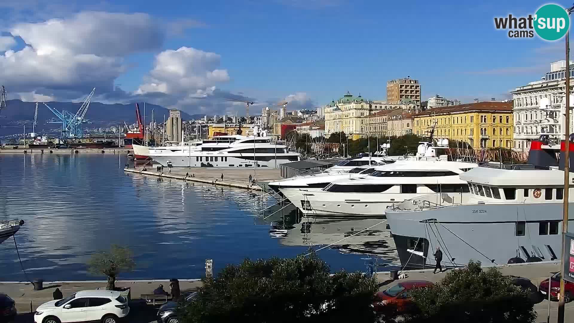 Riva in Marina v Reki – Spletna kamera v živo Hrvaška