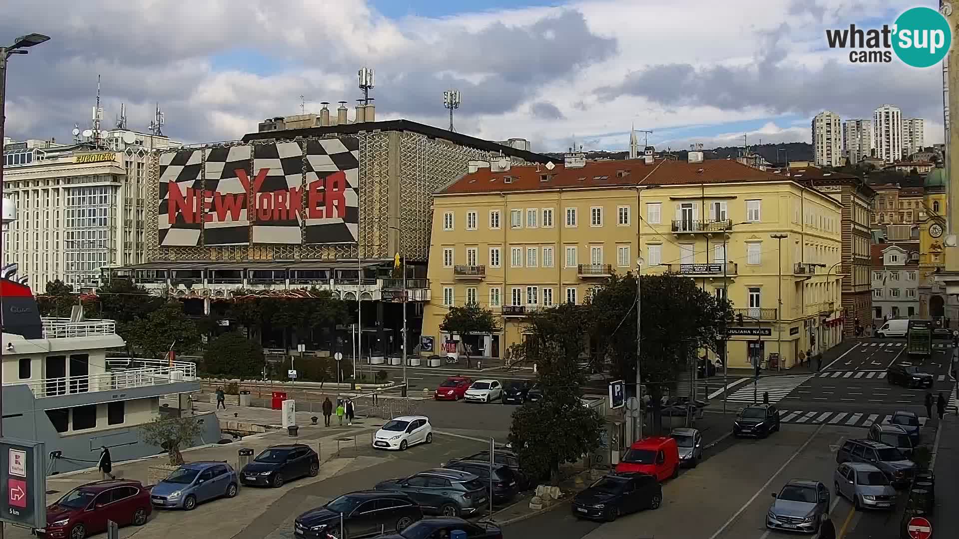 Riva i Marina u Rijeci – Web kamera uživo u Hrvatskoj