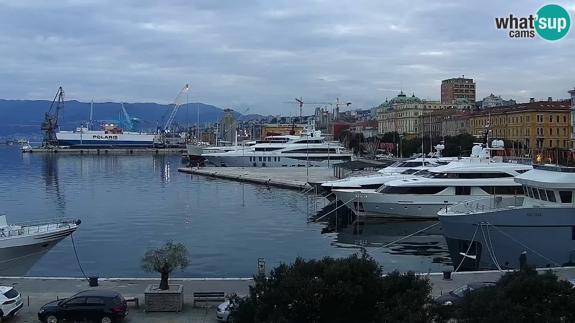 La Riva y Marina en Rijeka – Webcam en vivo Croacia