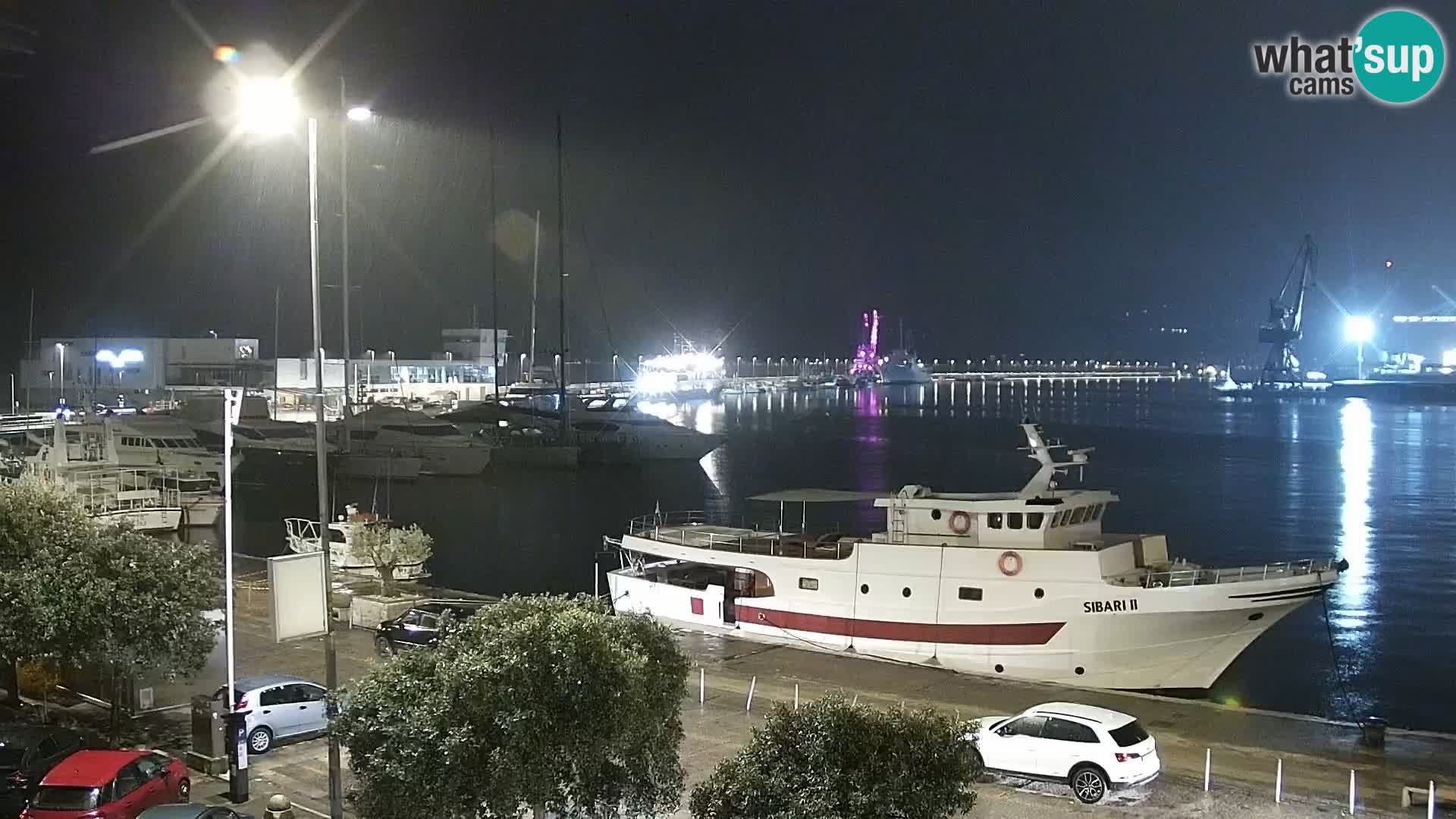 Riva i Marina u Rijeci – Web kamera uživo u Hrvatskoj