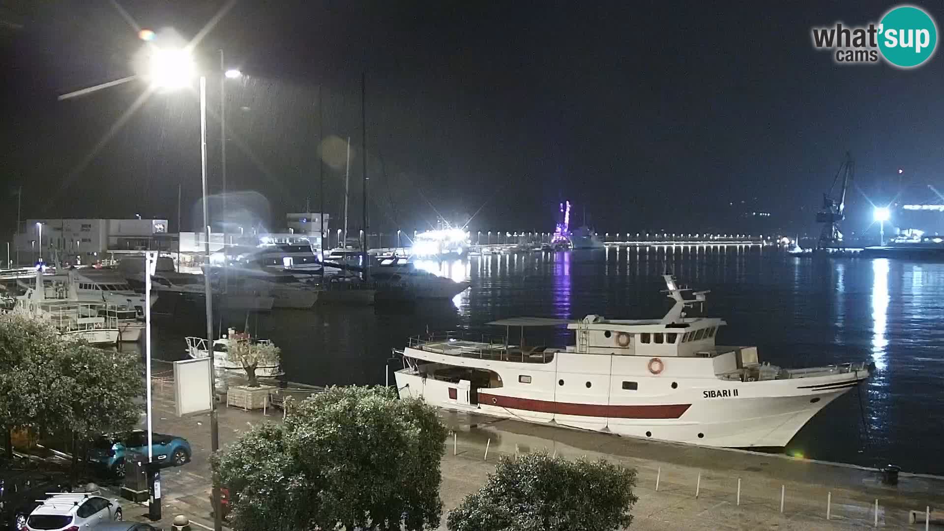 Riva i Marina u Rijeci – Web kamera uživo u Hrvatskoj