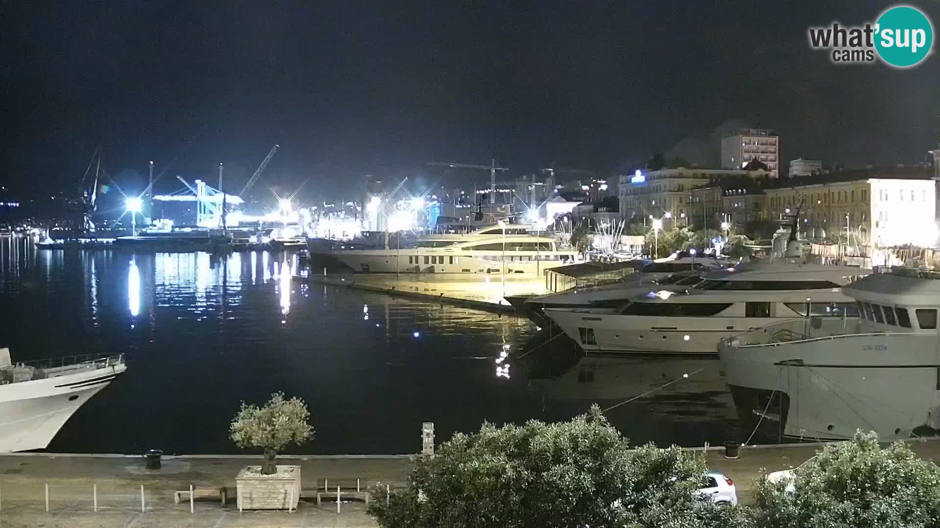 La Riva y Marina en Rijeka – Webcam en vivo Croacia
