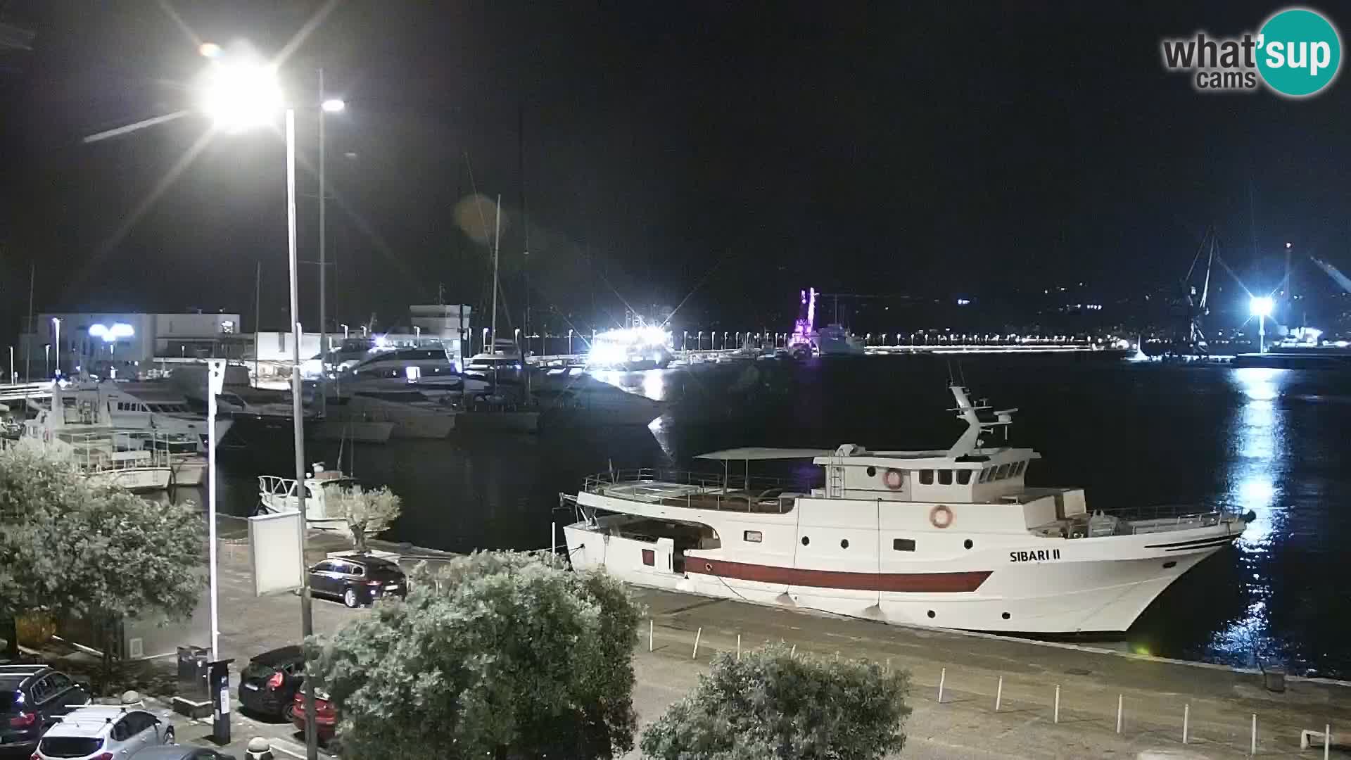 Riva in Marina v Reki – Spletna kamera v živo Hrvaška