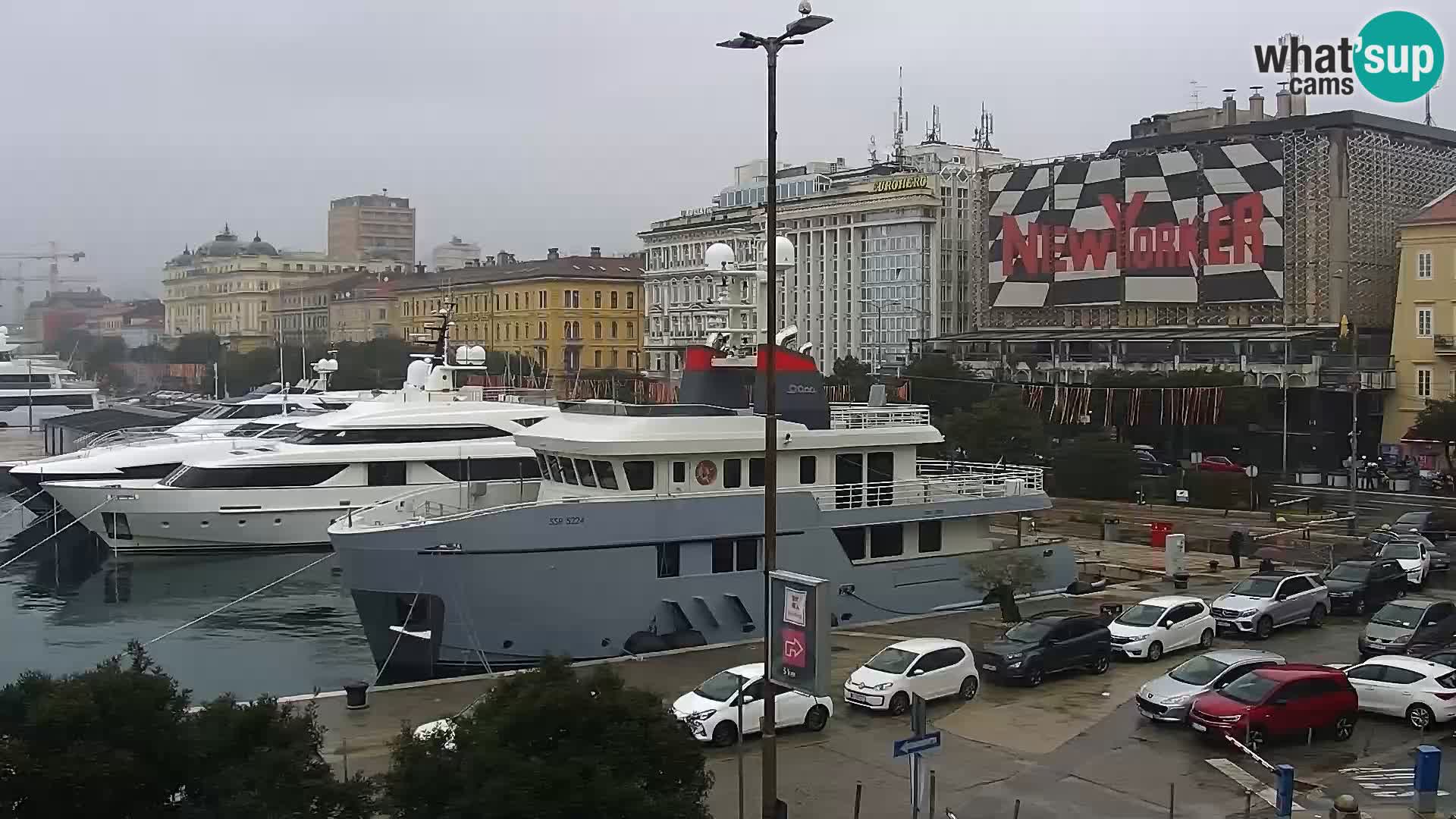 La Riva y Marina en Rijeka – Webcam en vivo Croacia
