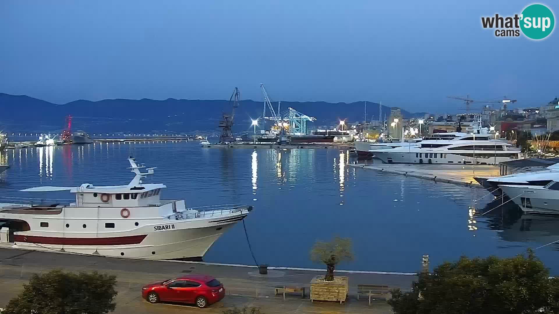La Riva et Marina à Rijeka – Live Webcam Croatie