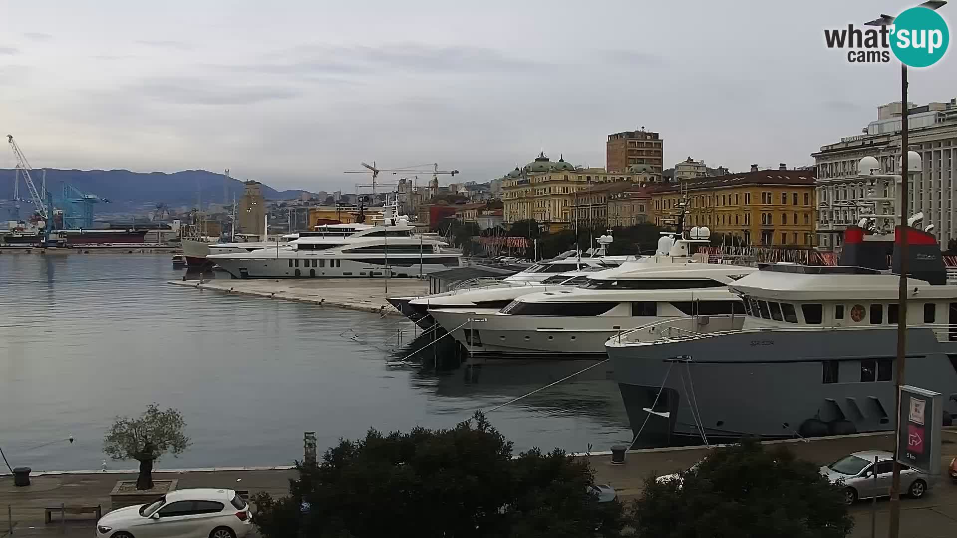 La Riva et Marina à Rijeka – Live Webcam Croatie