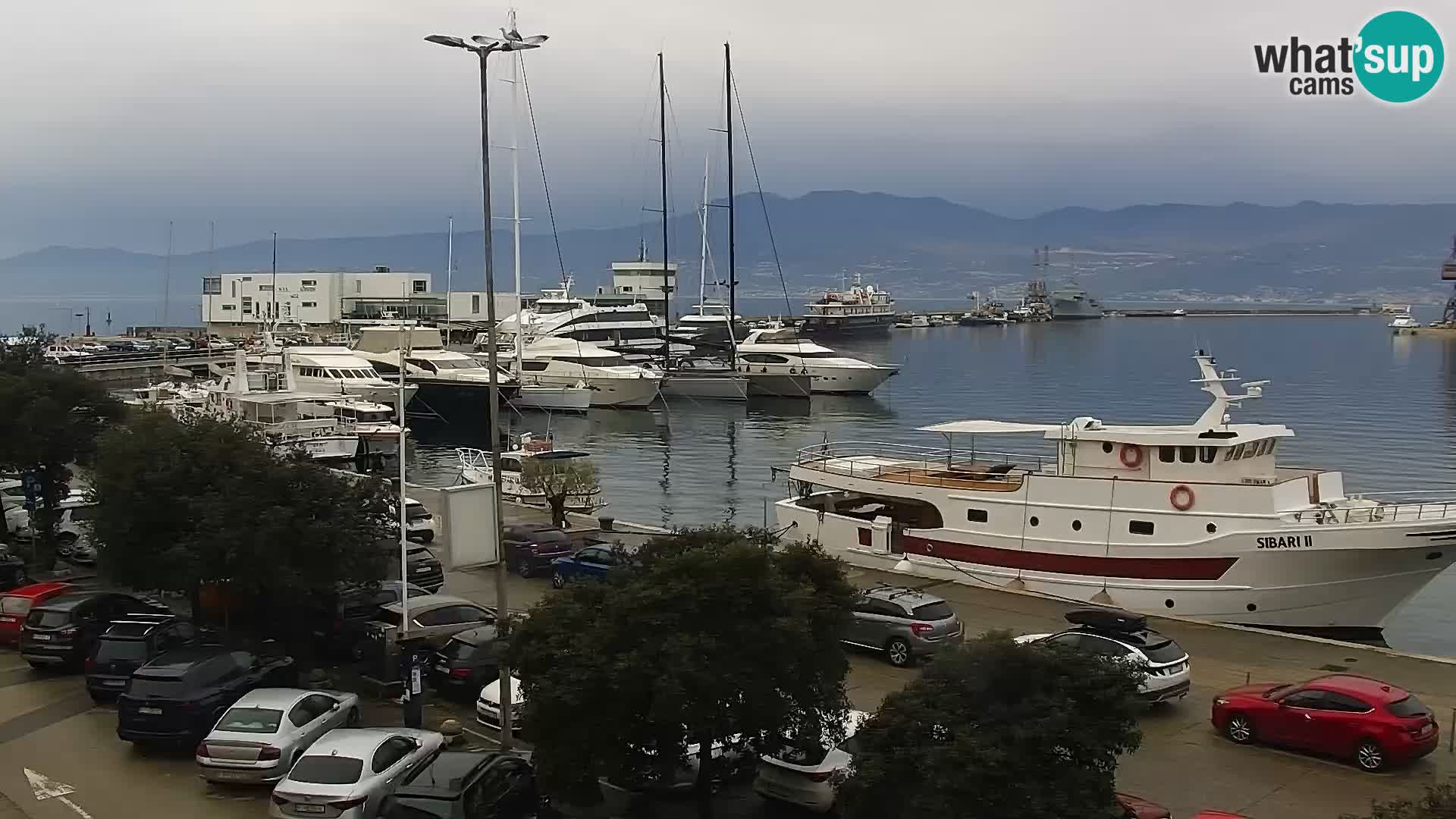Riva in Marina v Reki – Spletna kamera v živo Hrvaška