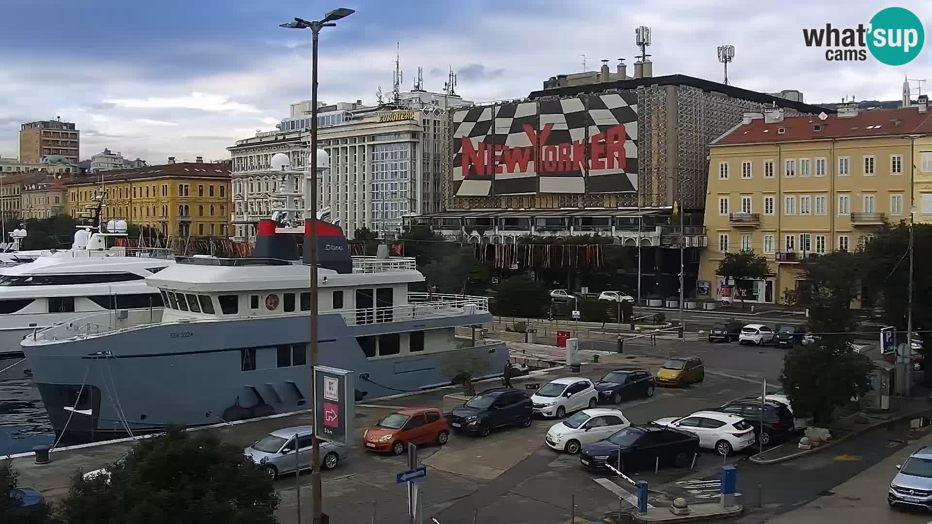 La Riva y Marina en Rijeka – Webcam en vivo Croacia