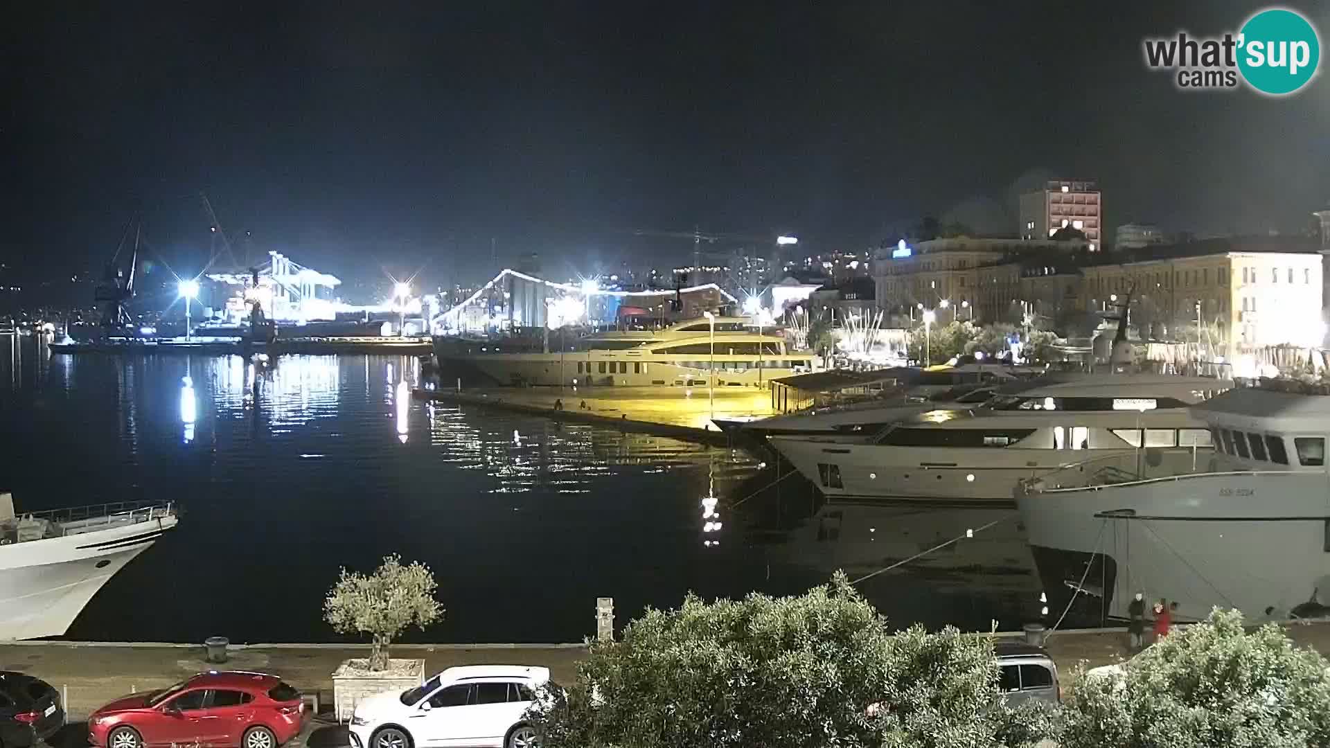 Riva i Marina u Rijeci – Web kamera uživo u Hrvatskoj