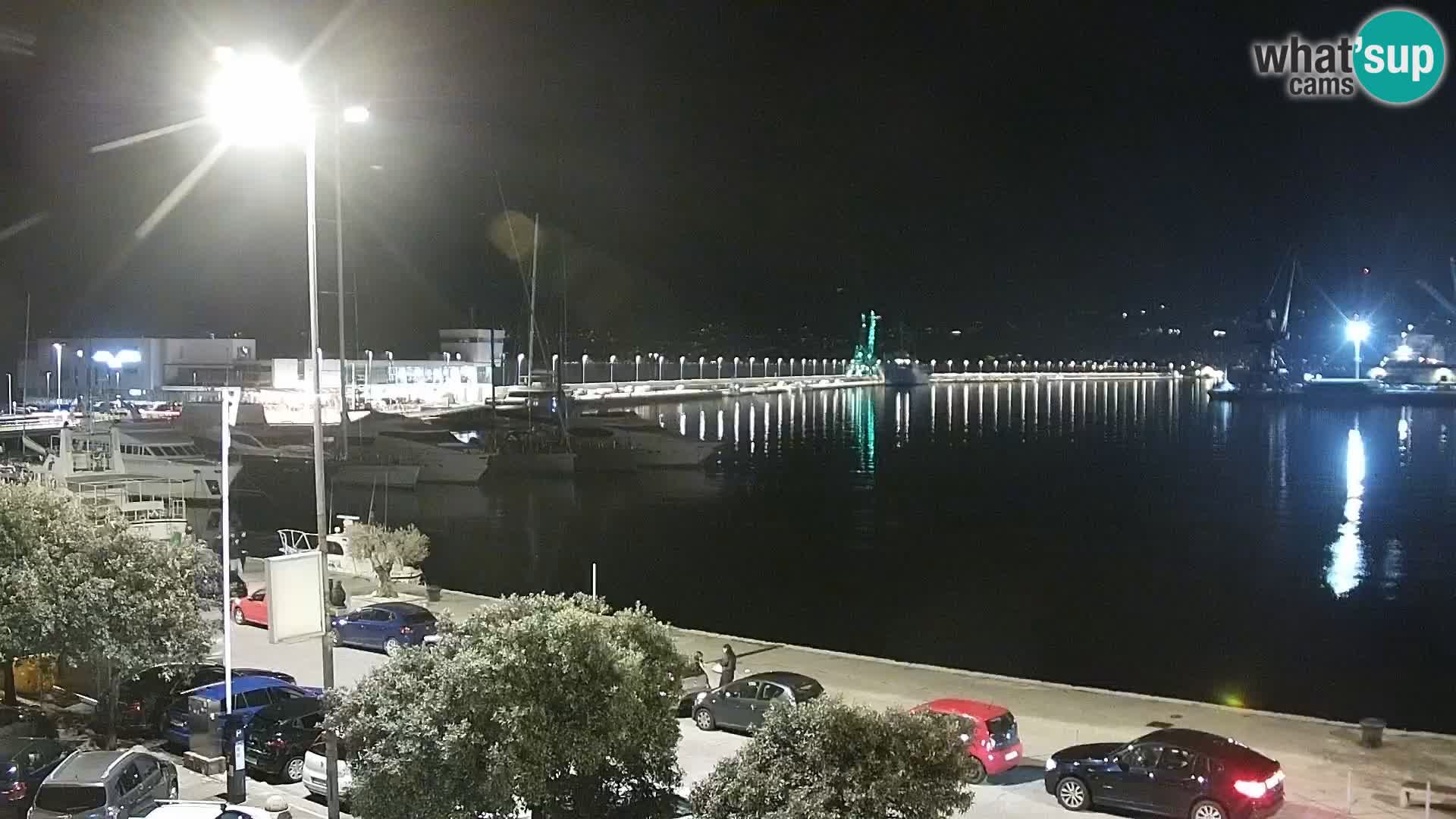 Riva in Marina v Reki – Spletna kamera v živo Hrvaška