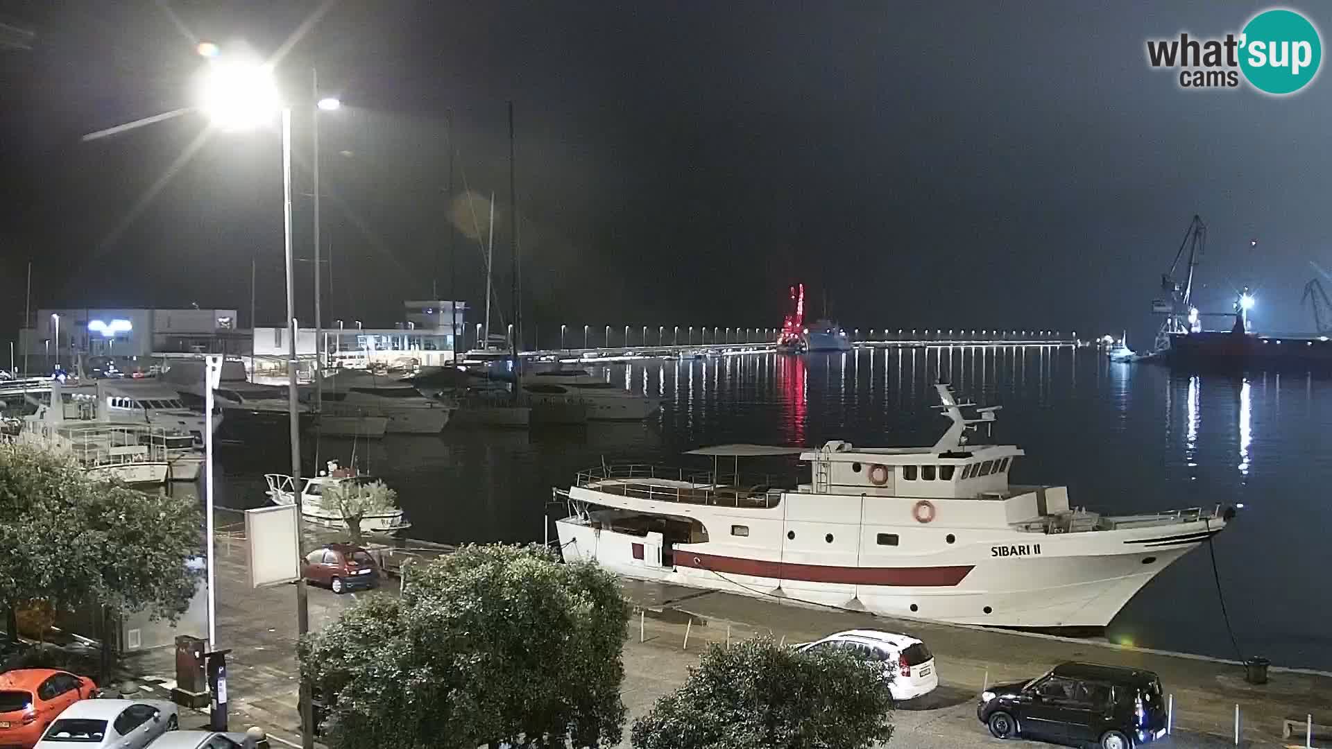 Riva i Marina u Rijeci – Web kamera uživo u Hrvatskoj