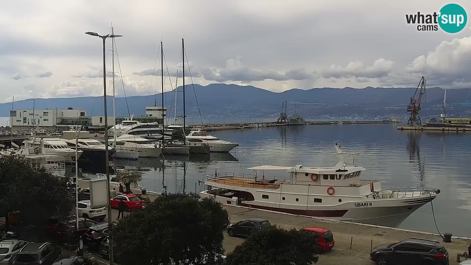 Riva i Marina u Rijeci – Web kamera uživo u Hrvatskoj