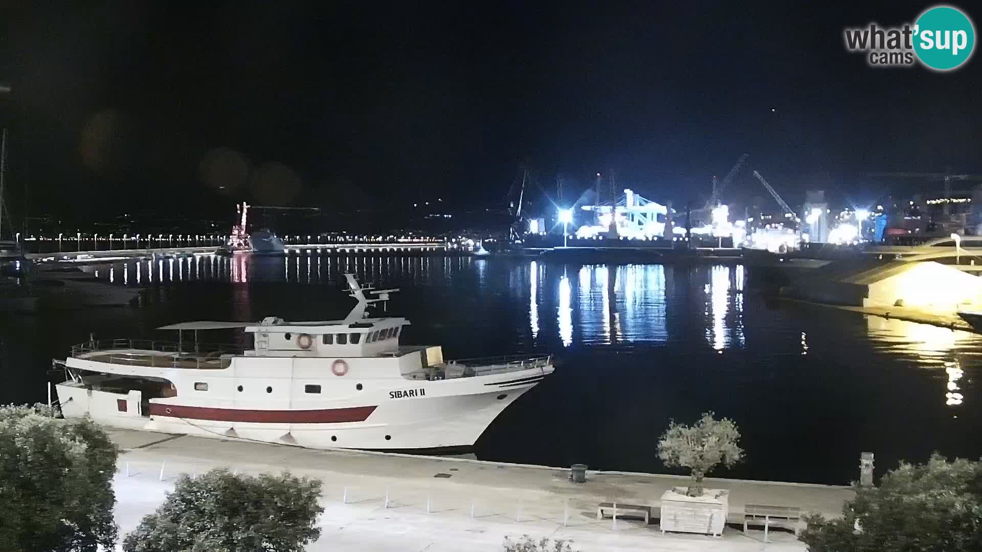 Riva i Marina u Rijeci – Web kamera uživo u Hrvatskoj