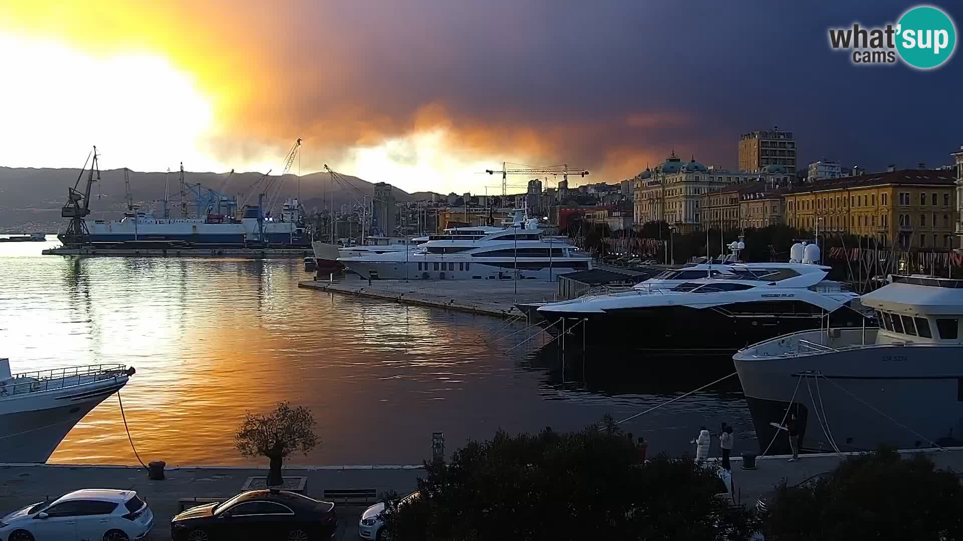 La Riva y Marina en Rijeka – Webcam en vivo Croacia