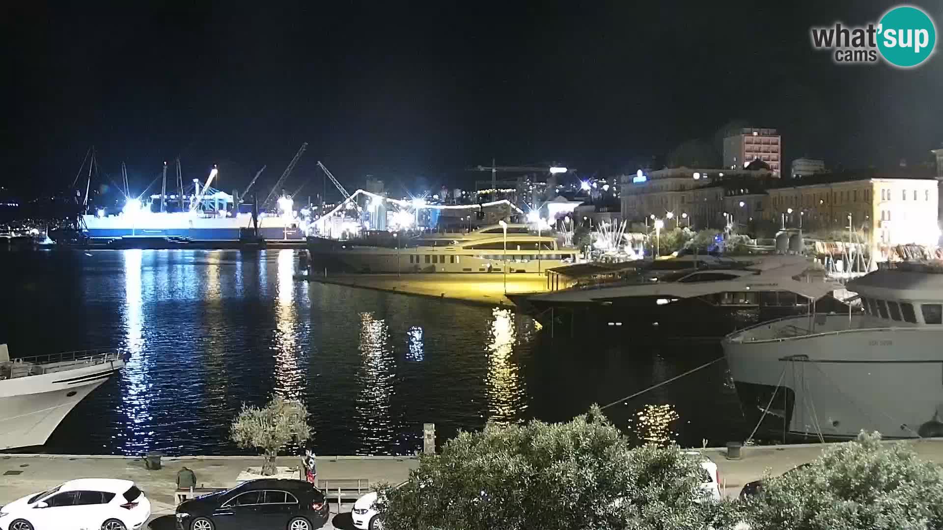 Riva i Marina u Rijeci – Web kamera uživo u Hrvatskoj