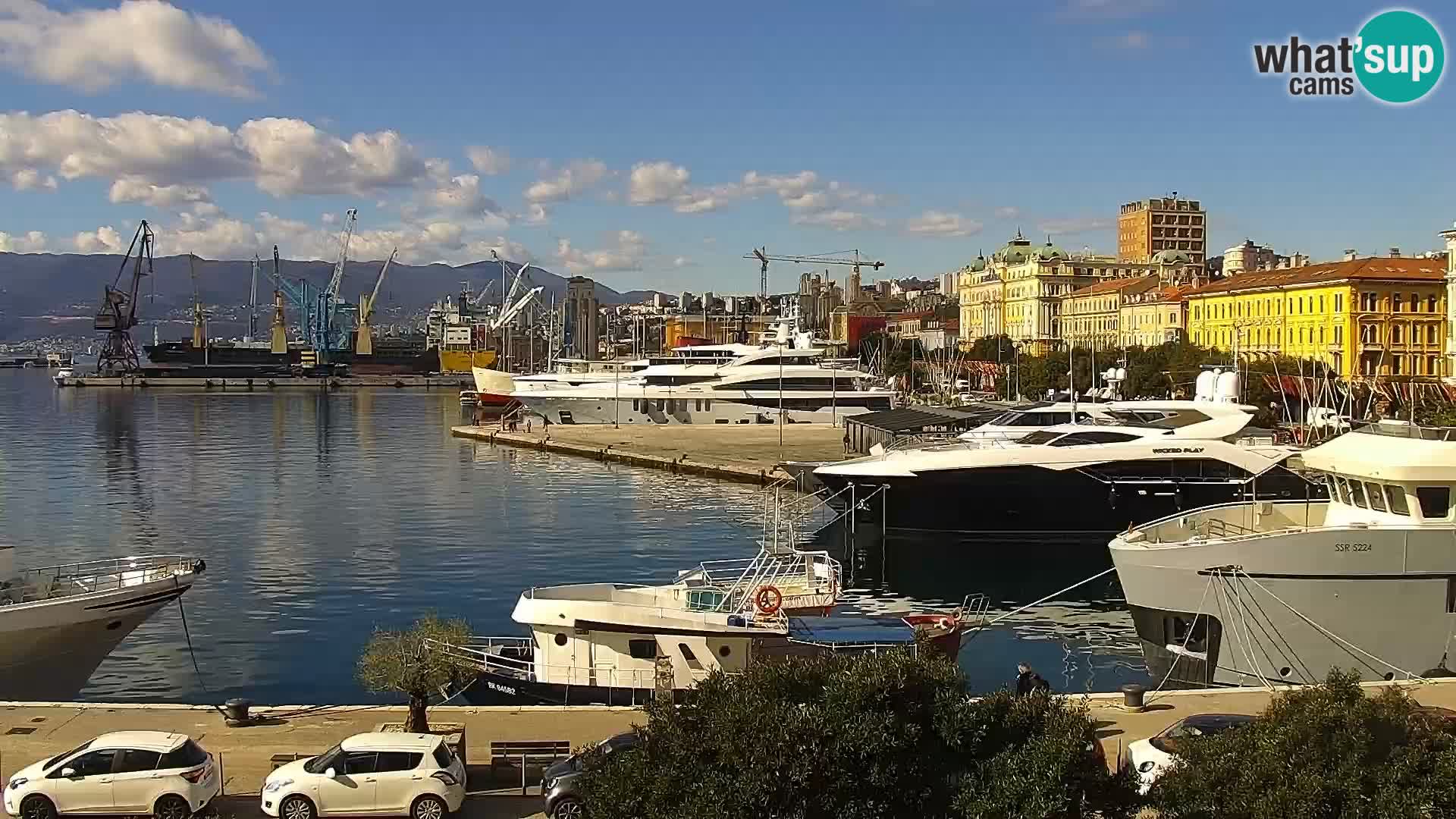 La Riva y Marina en Rijeka – Webcam en vivo Croacia