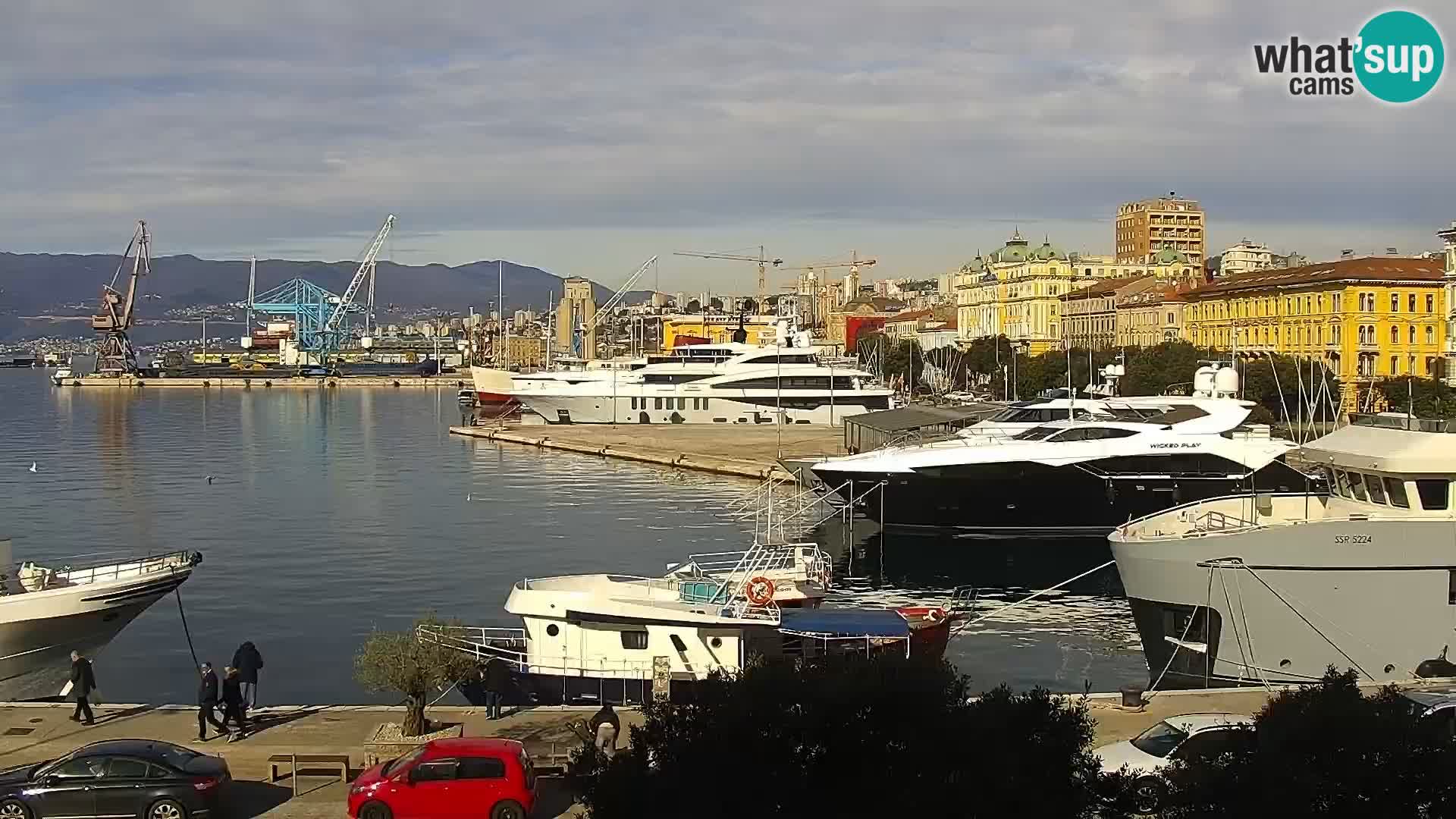 La Riva et Marina à Rijeka – Live Webcam Croatie